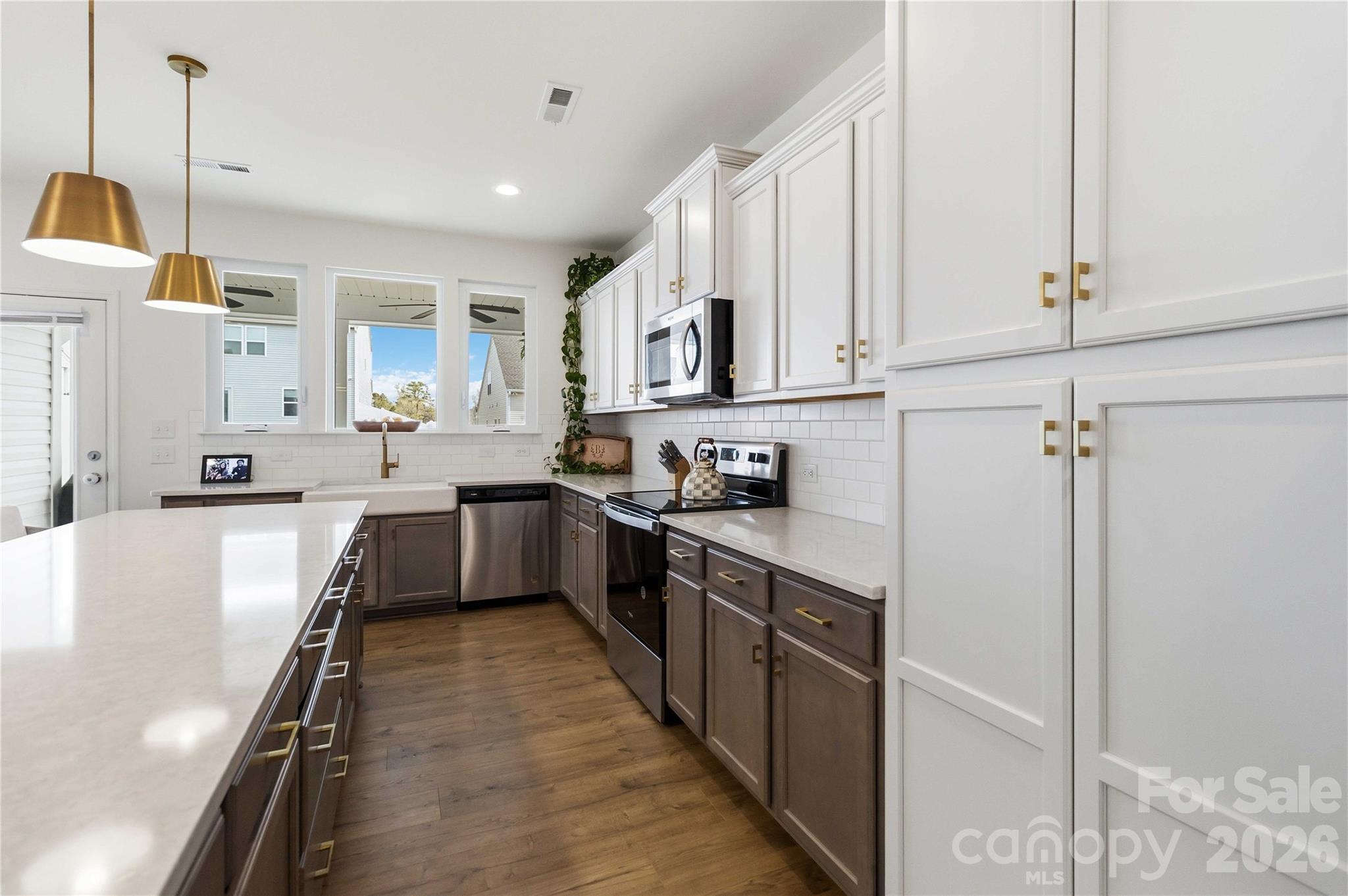 6351 Clarisse Drive SW — Concord