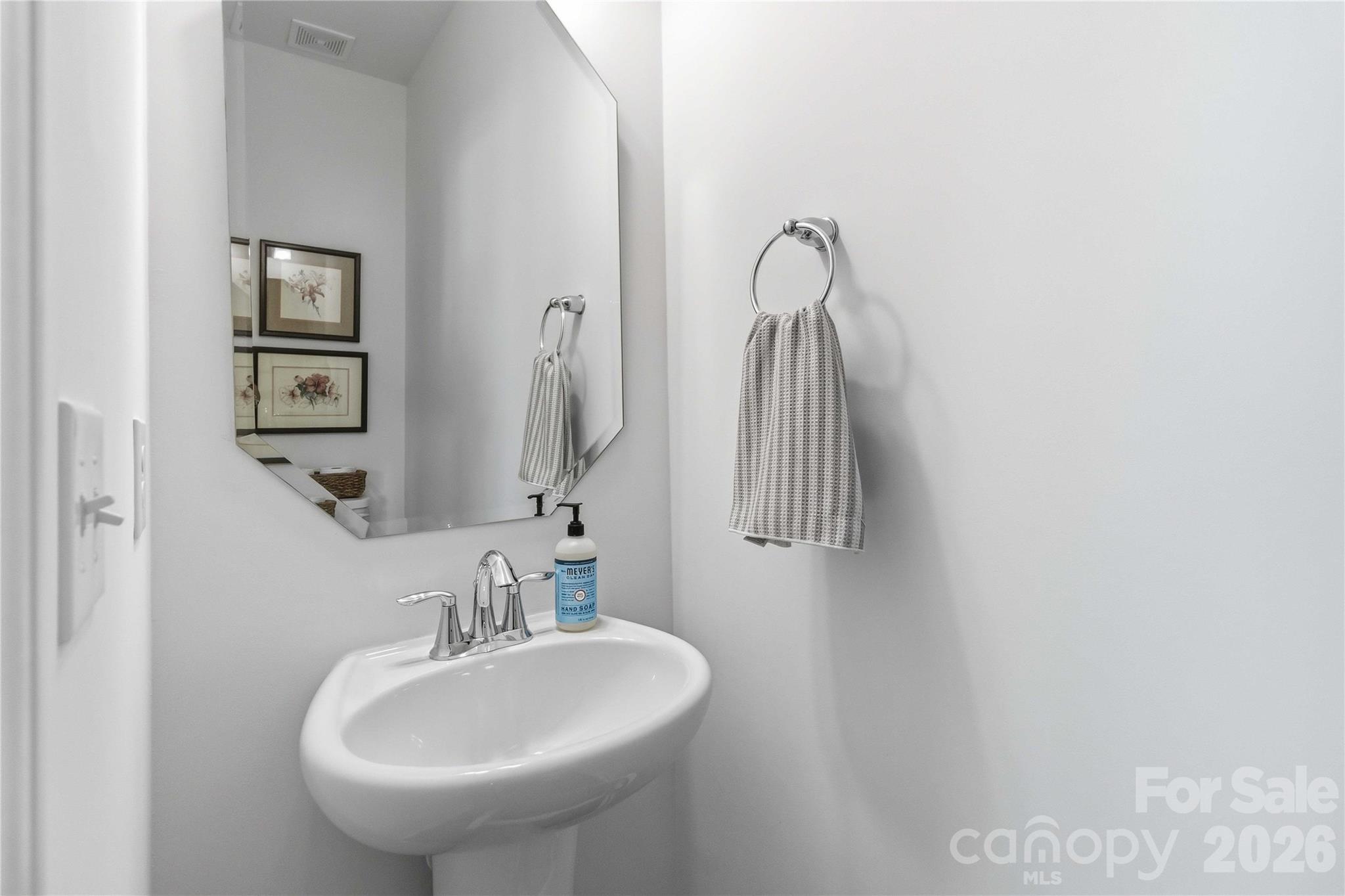 6351 Clarisse Drive SW — Concord