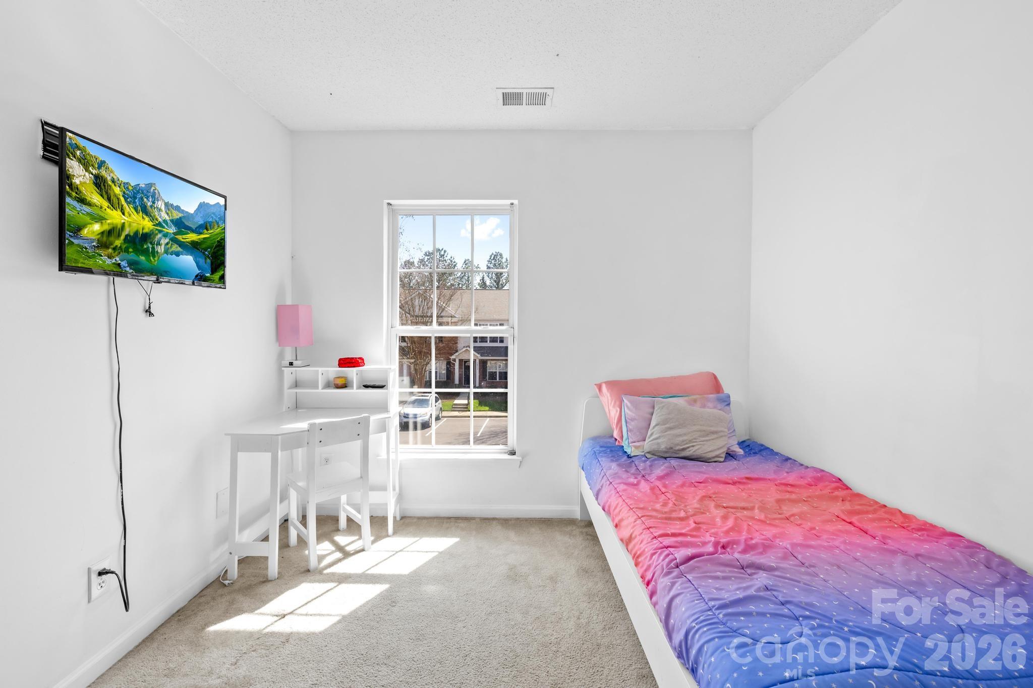 2823 Summergrove Court — Matthews