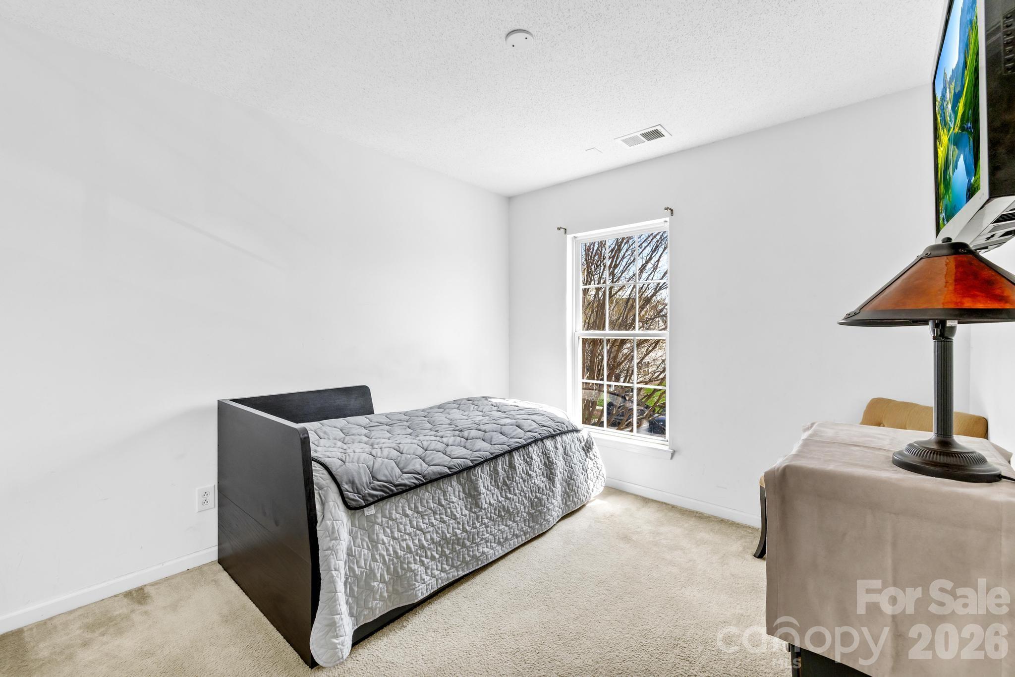 2823 Summergrove Court — Matthews