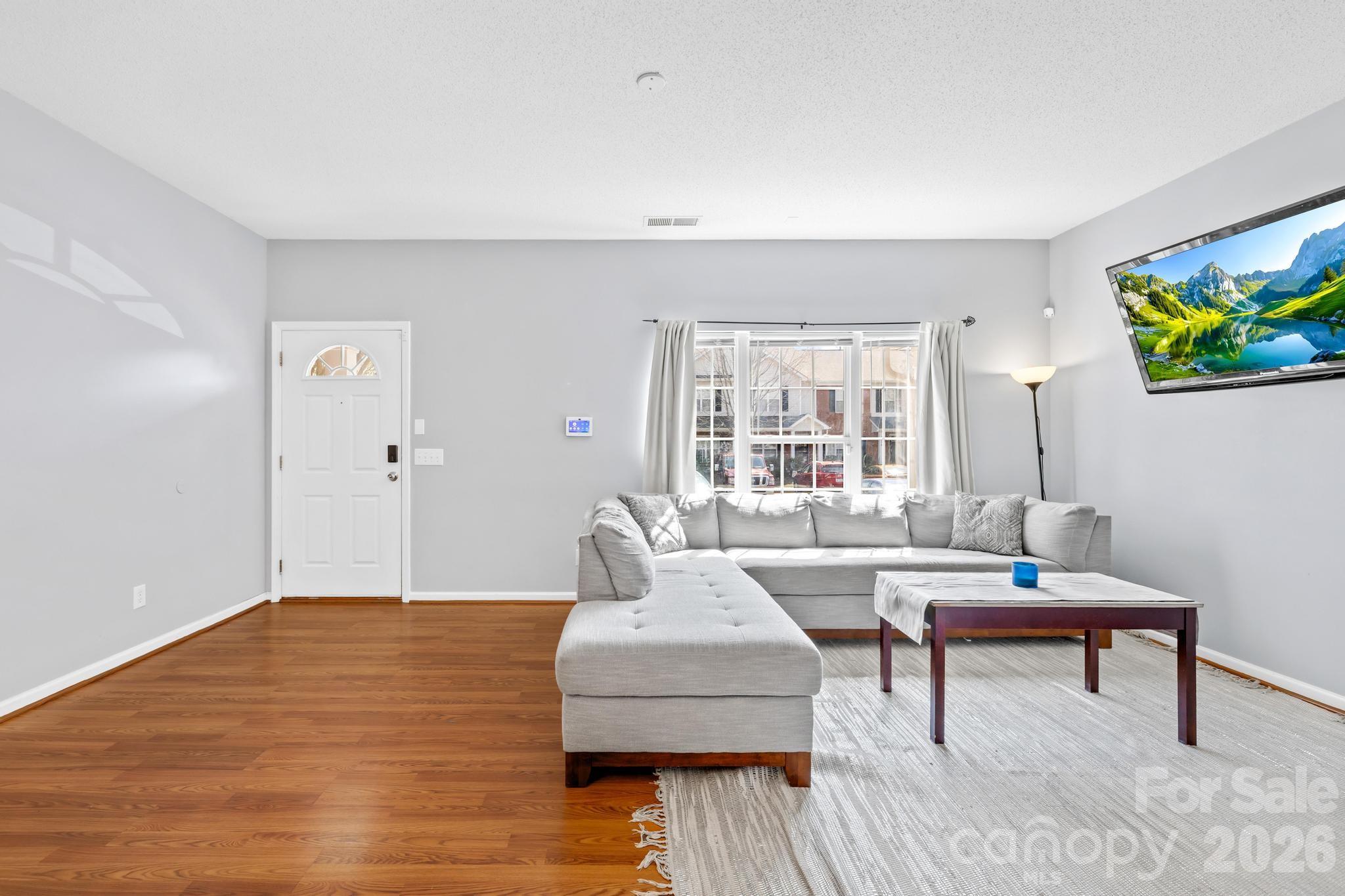 2823 Summergrove Court — Matthews