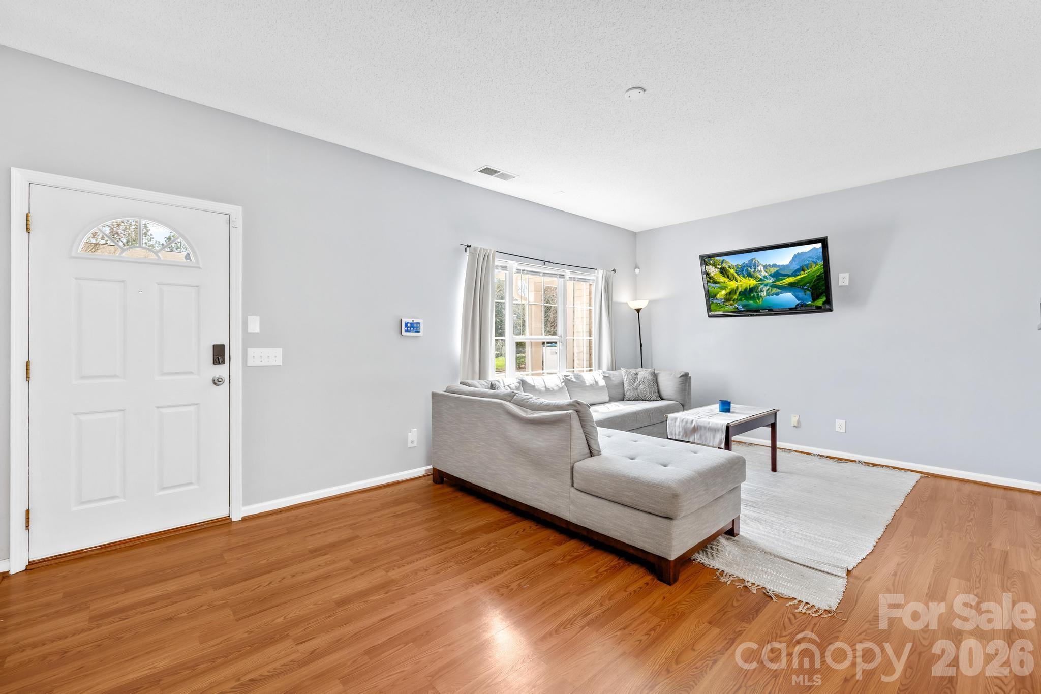 2823 Summergrove Court — Matthews