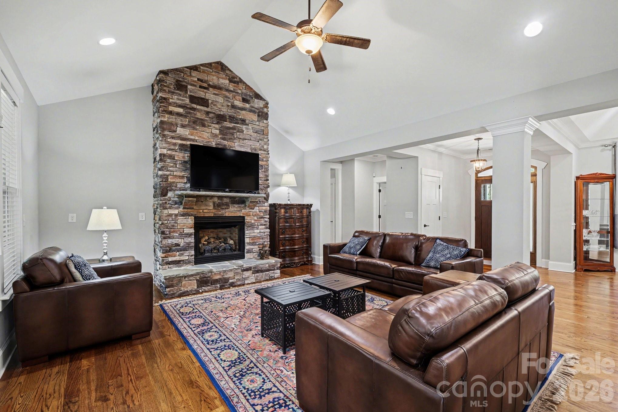 4193 Persimmon Road — Lancaster