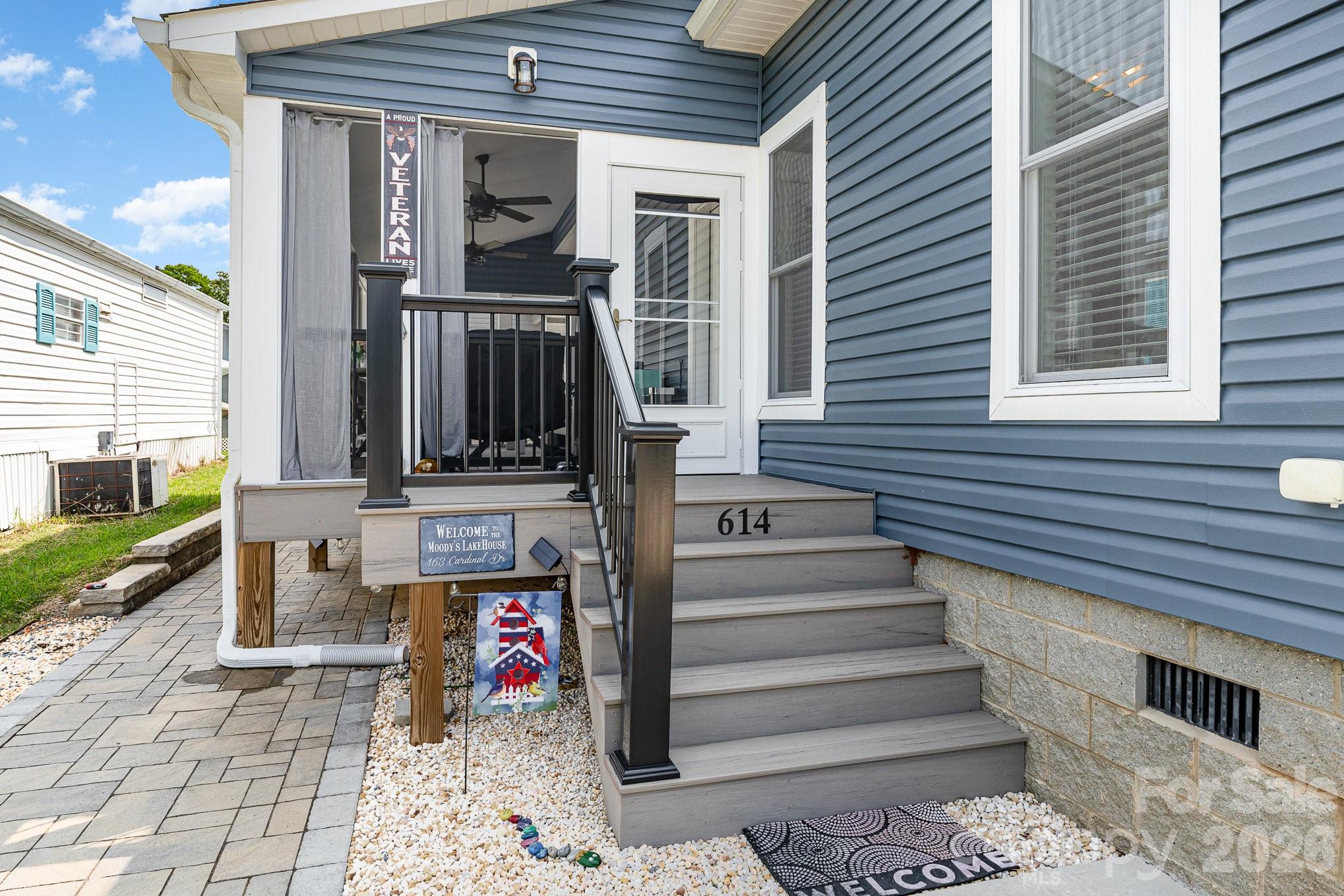 163 Cardinal Drive — New London