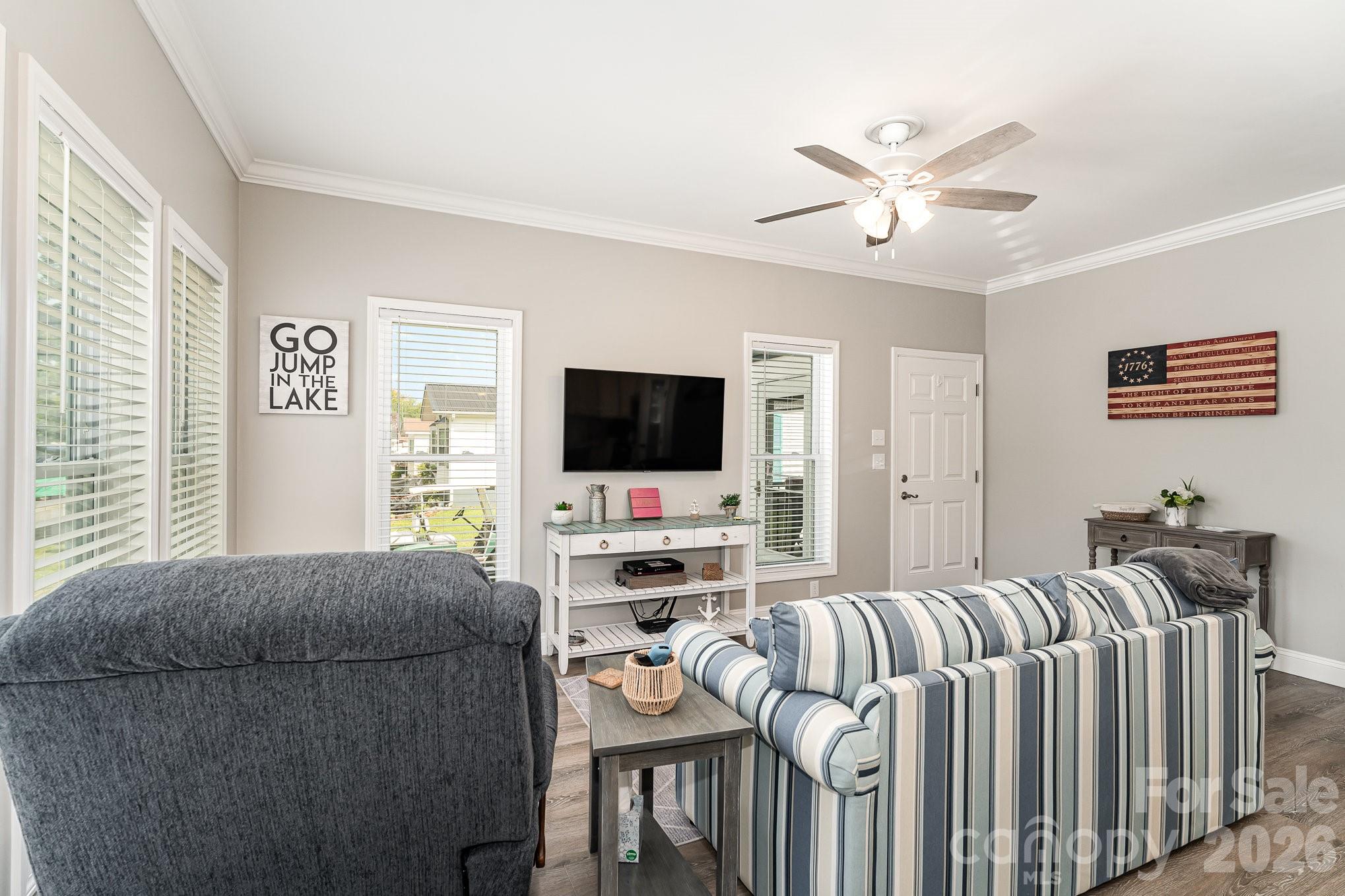 163 Cardinal Drive — New London