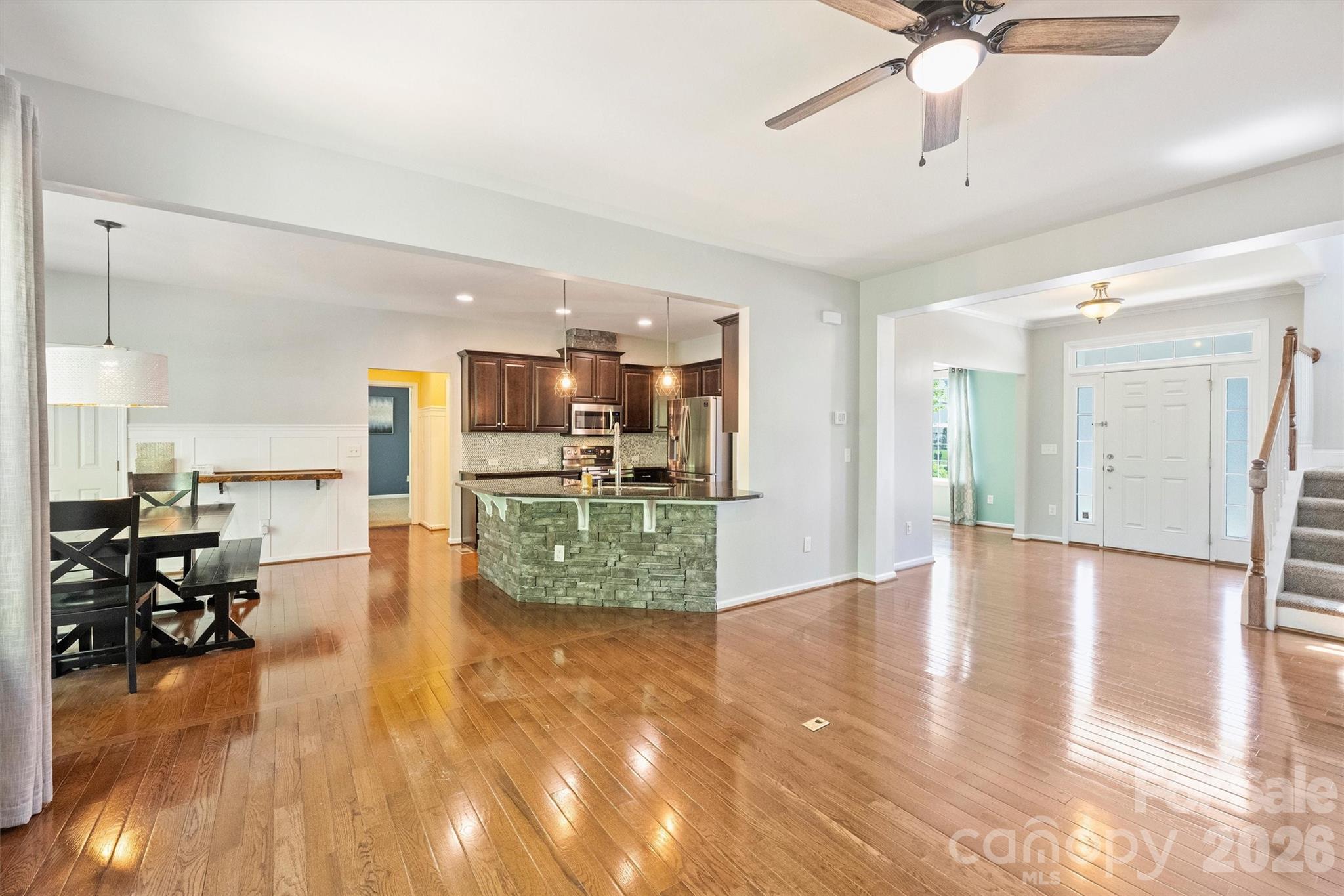 1135 Brookdale Lane — Stanley