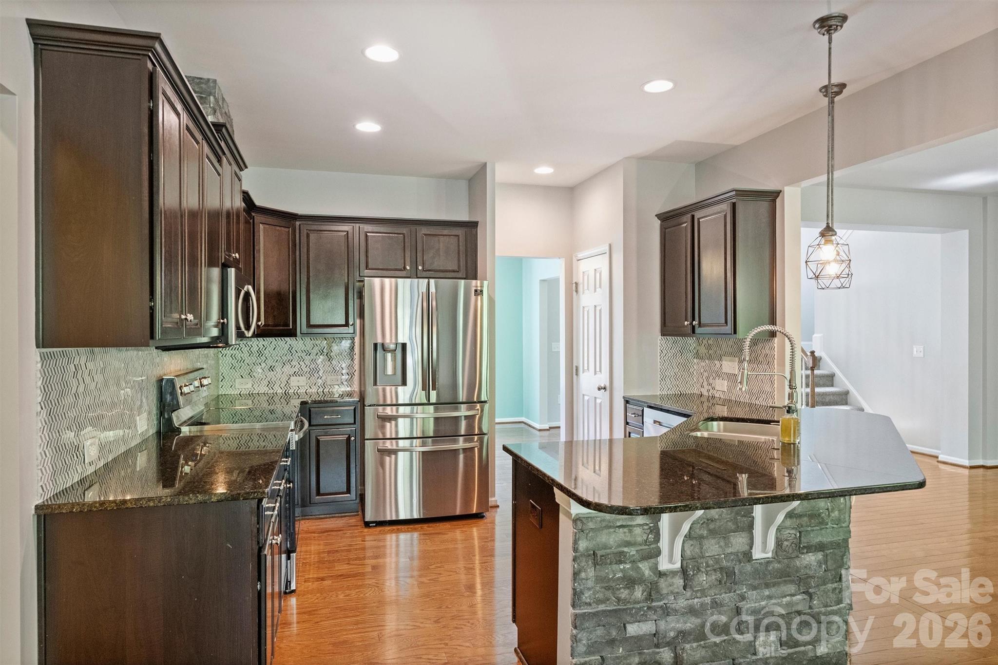 1135 Brookdale Lane — Stanley