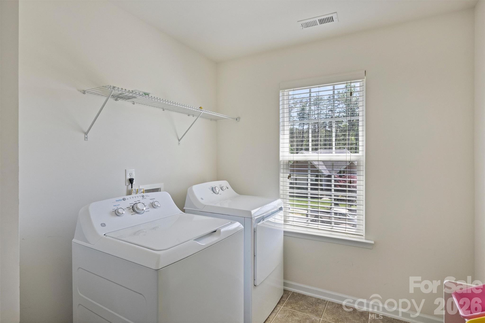 1135 Brookdale Lane — Stanley