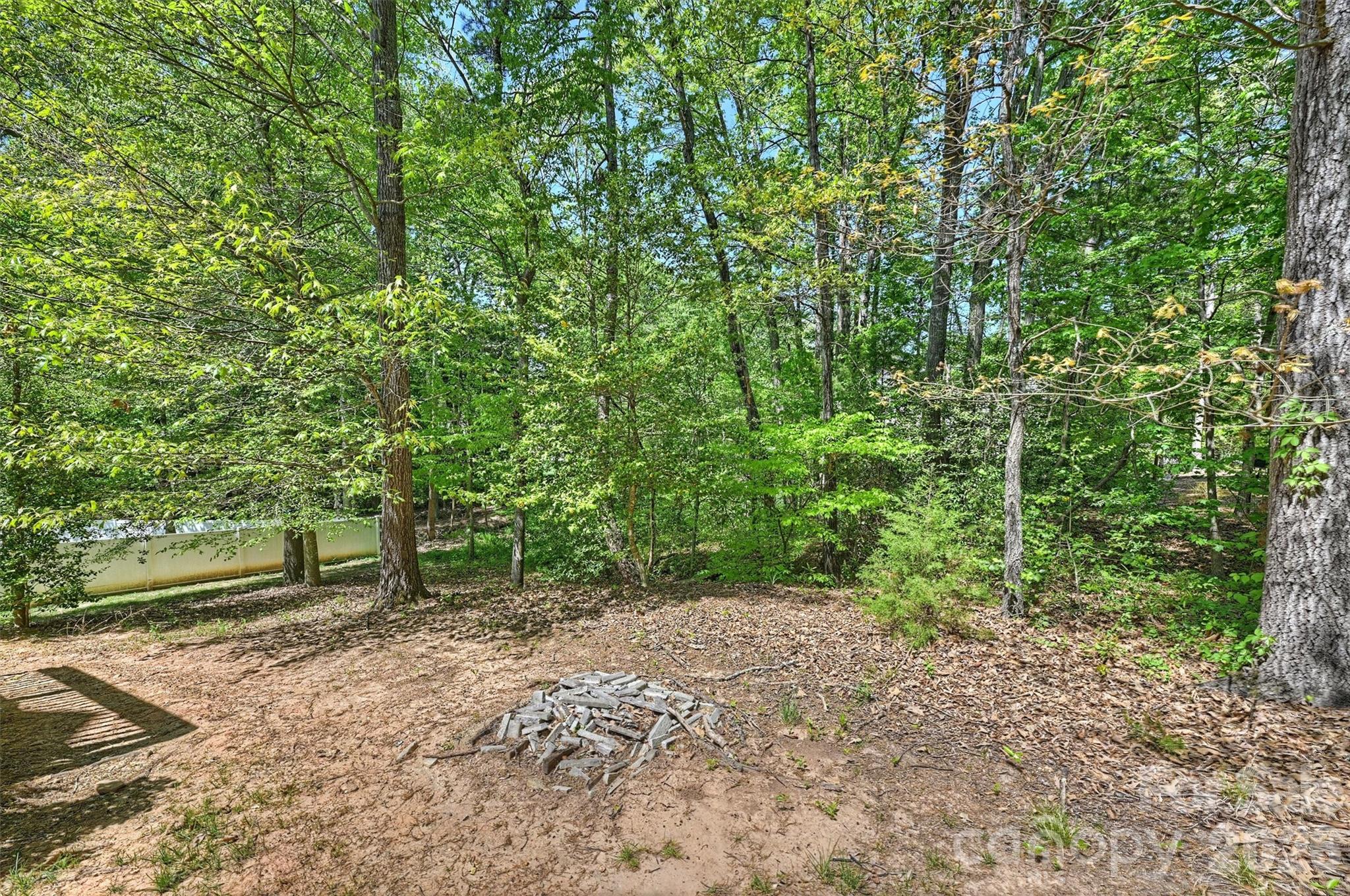 1135 Brookdale Lane — Stanley