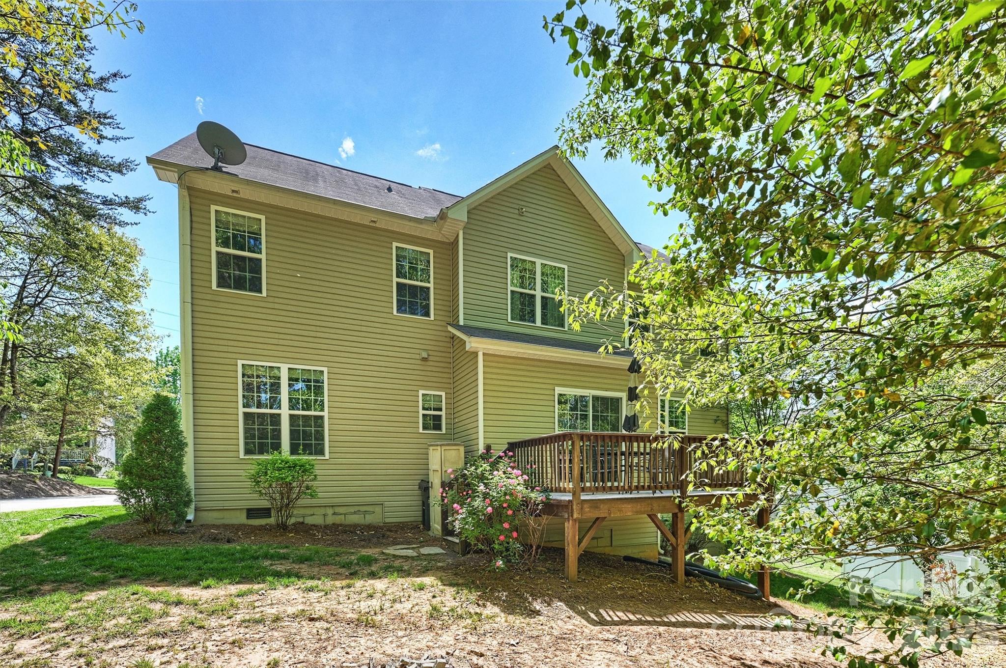 1135 Brookdale Lane — Stanley