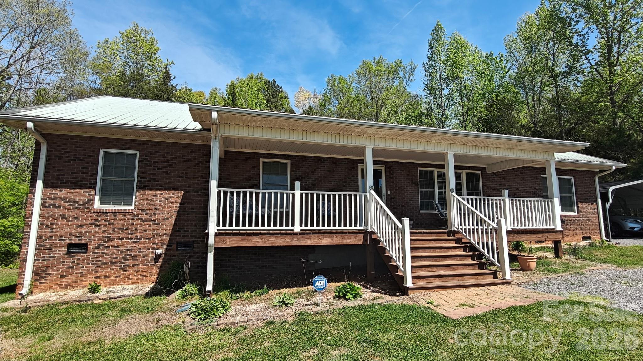 192 Kluenie Road — Mocksville