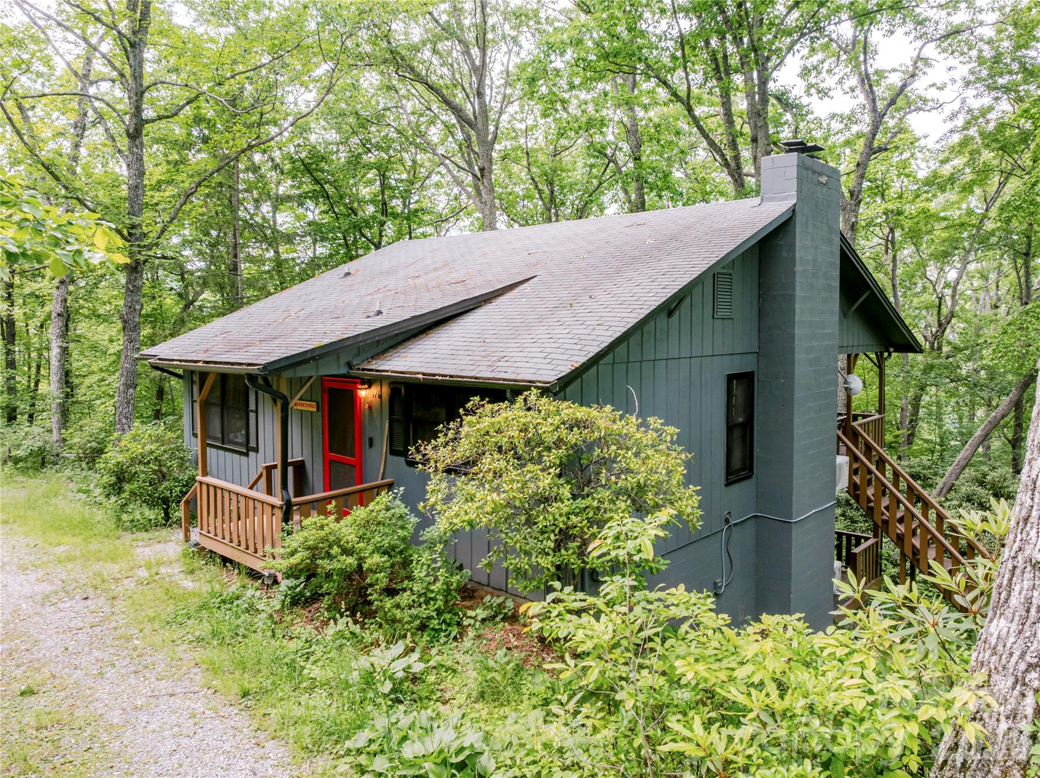 176 McGuffey Ridge Road — Gerton