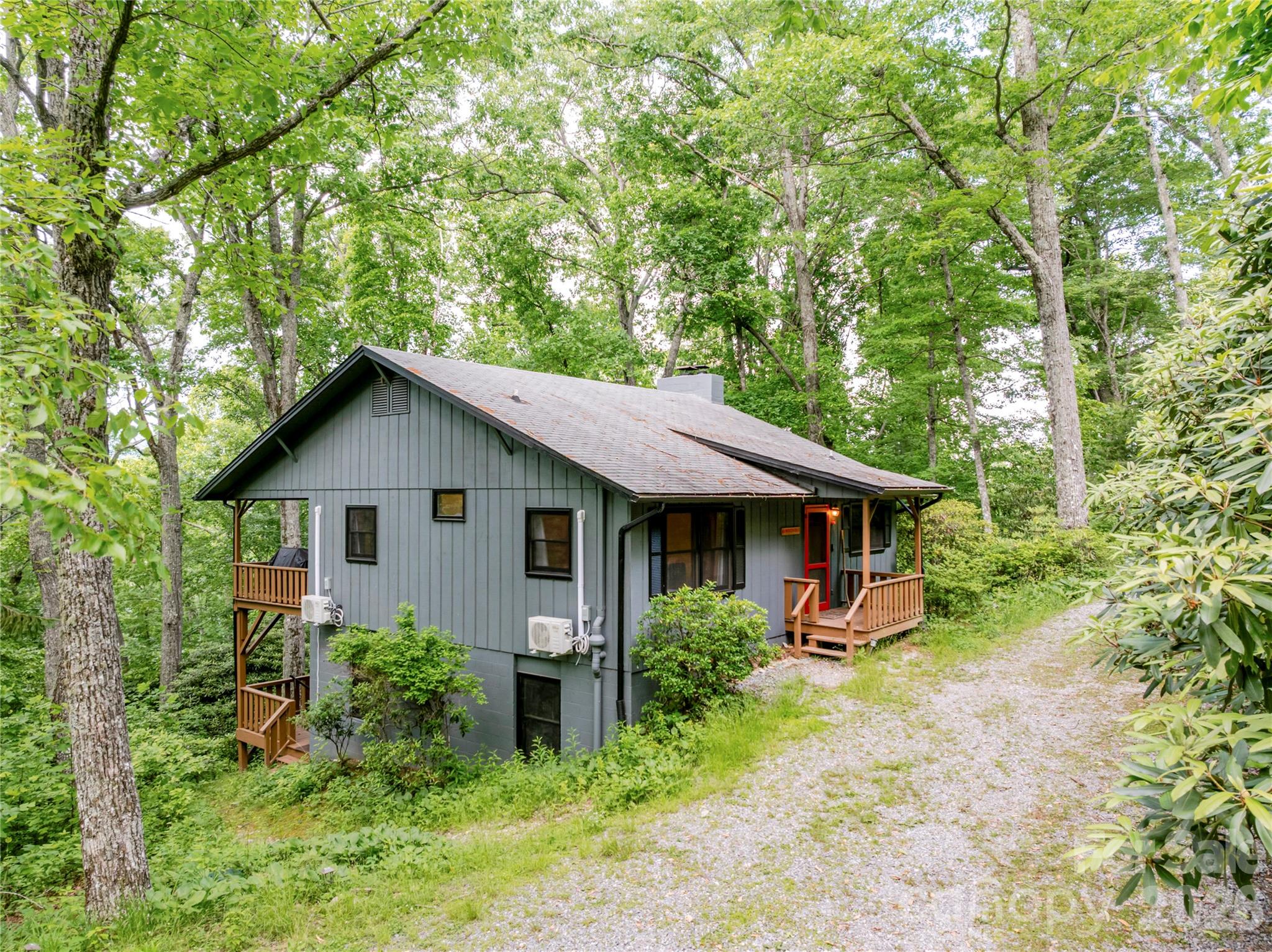 176 McGuffey Ridge Road — Gerton