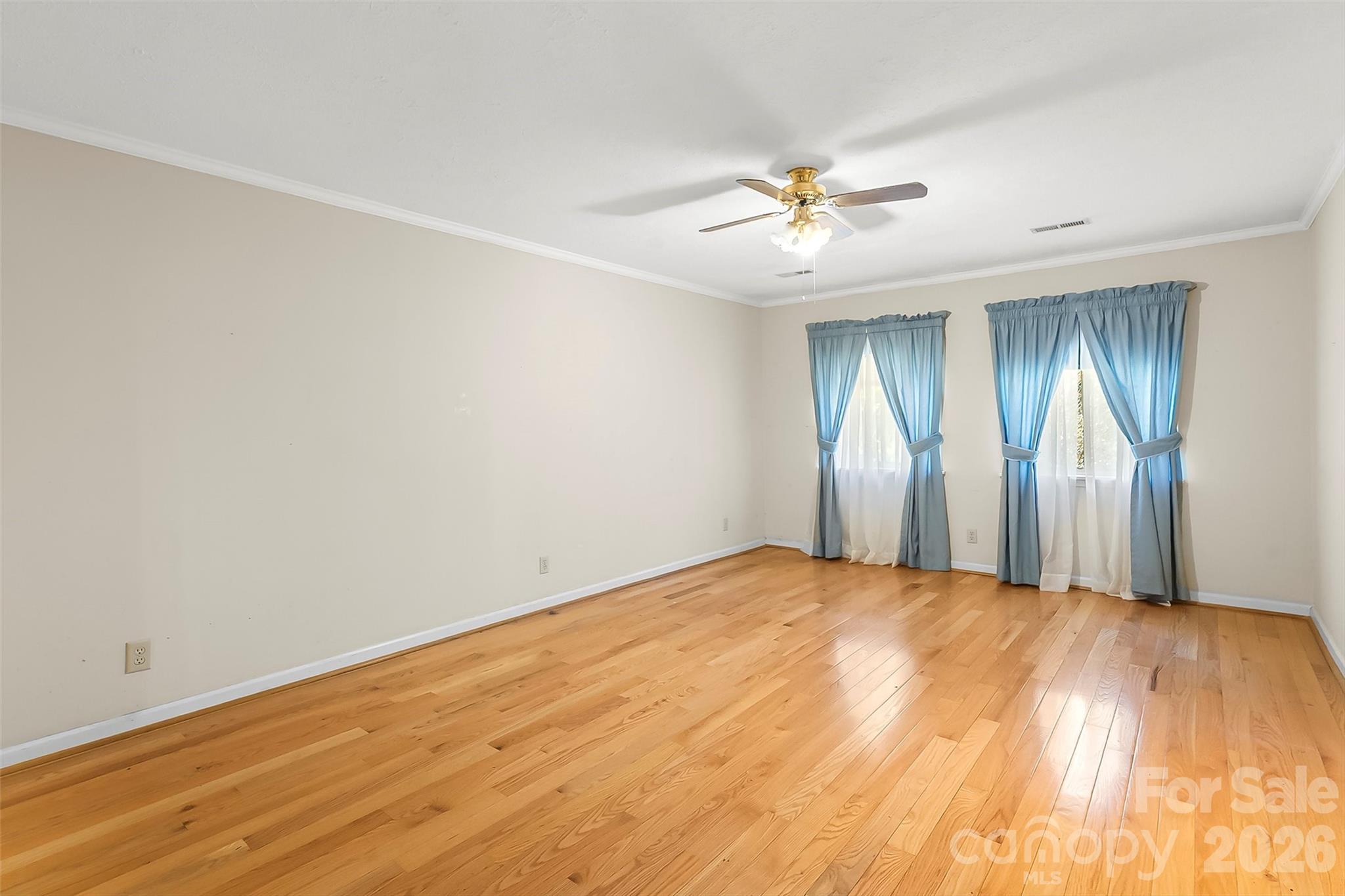 512 Paxton Creek Road — Marion