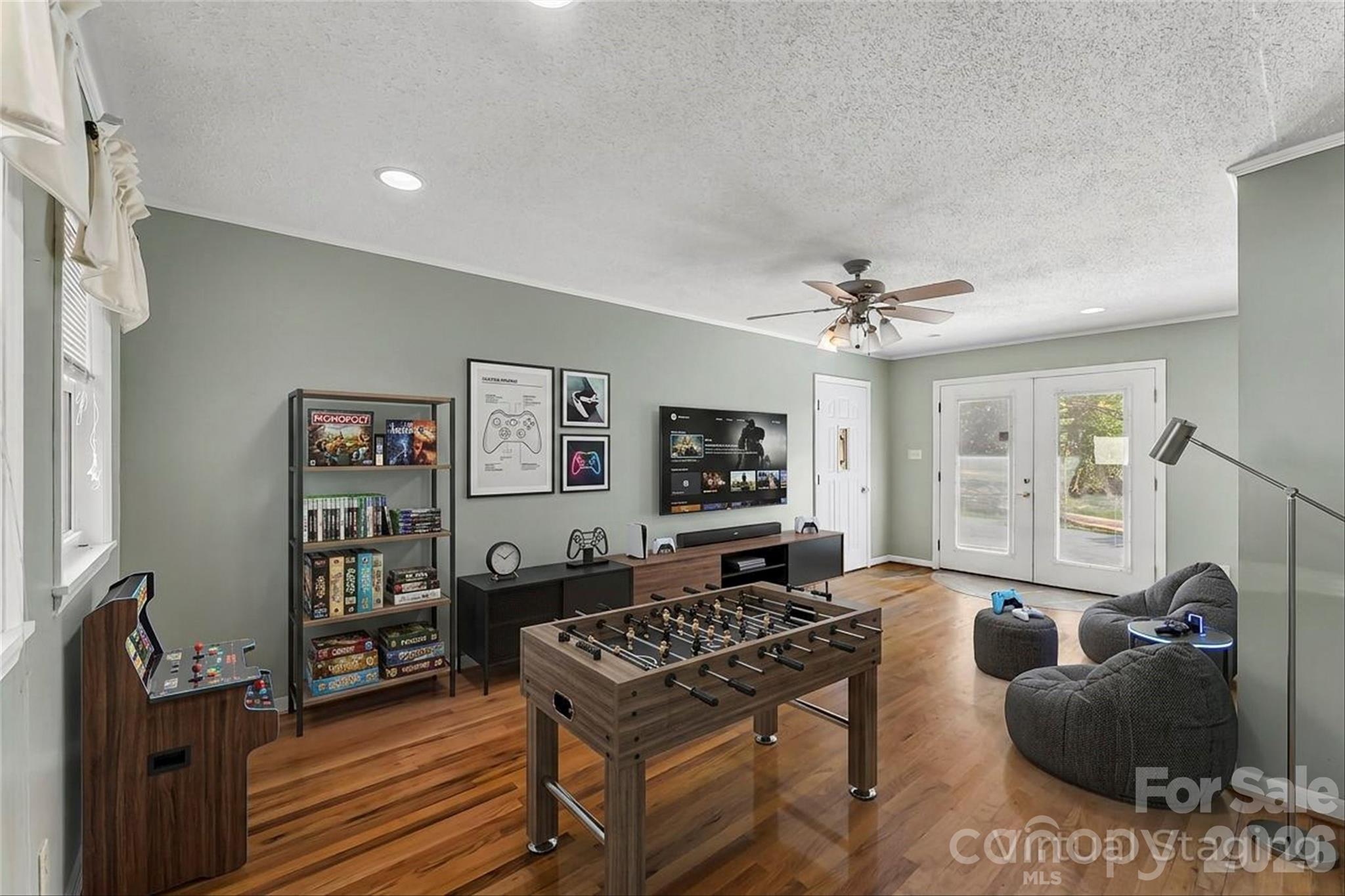 512 Paxton Creek Road — Marion