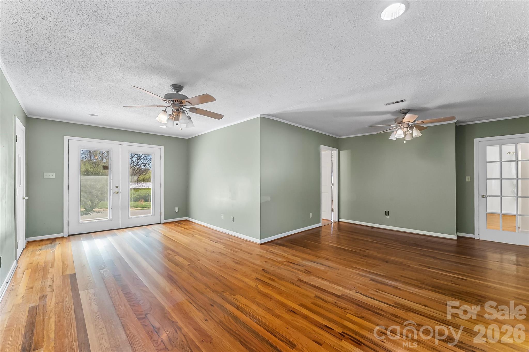 512 Paxton Creek Road — Marion