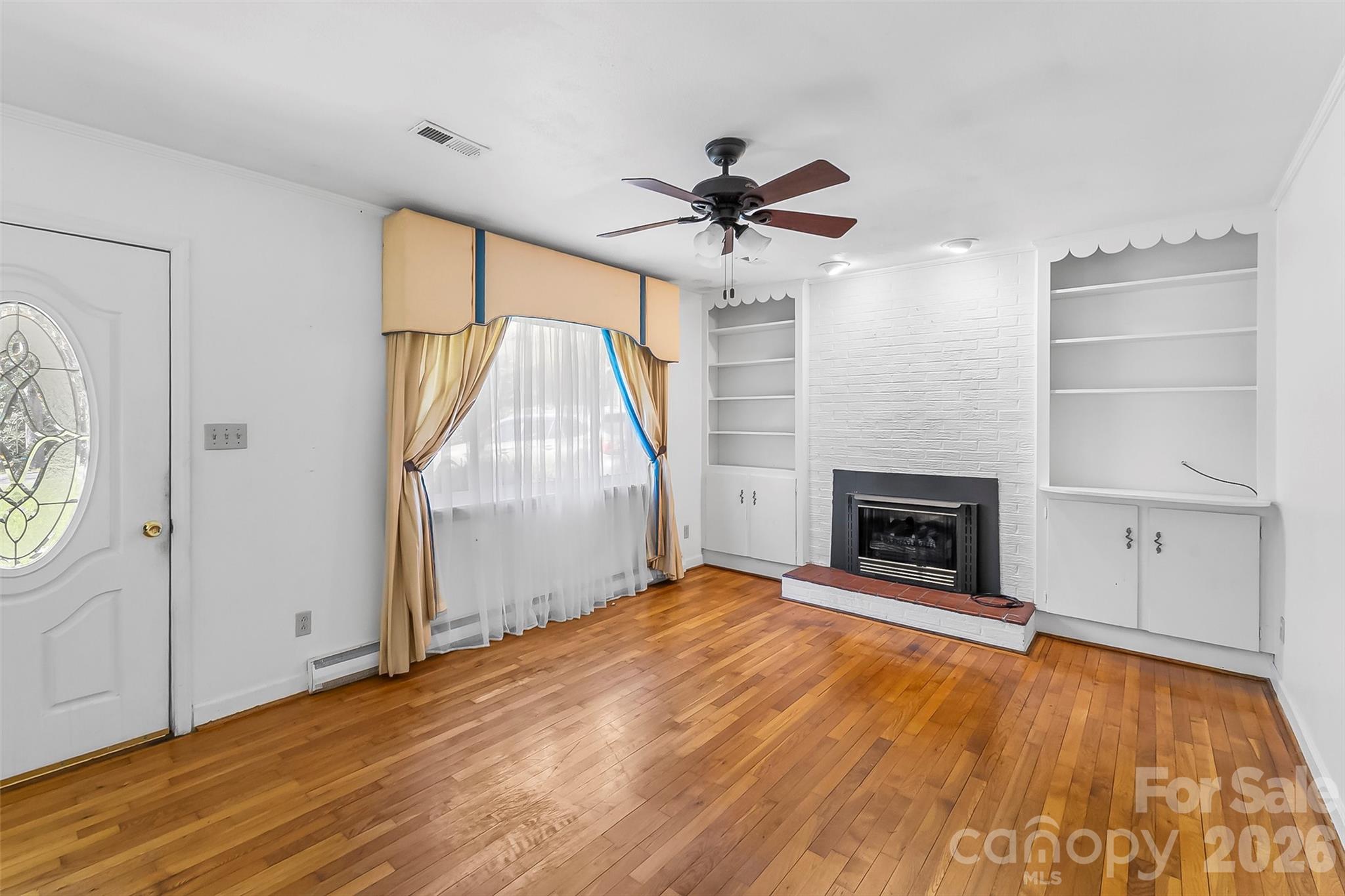 512 Paxton Creek Road — Marion