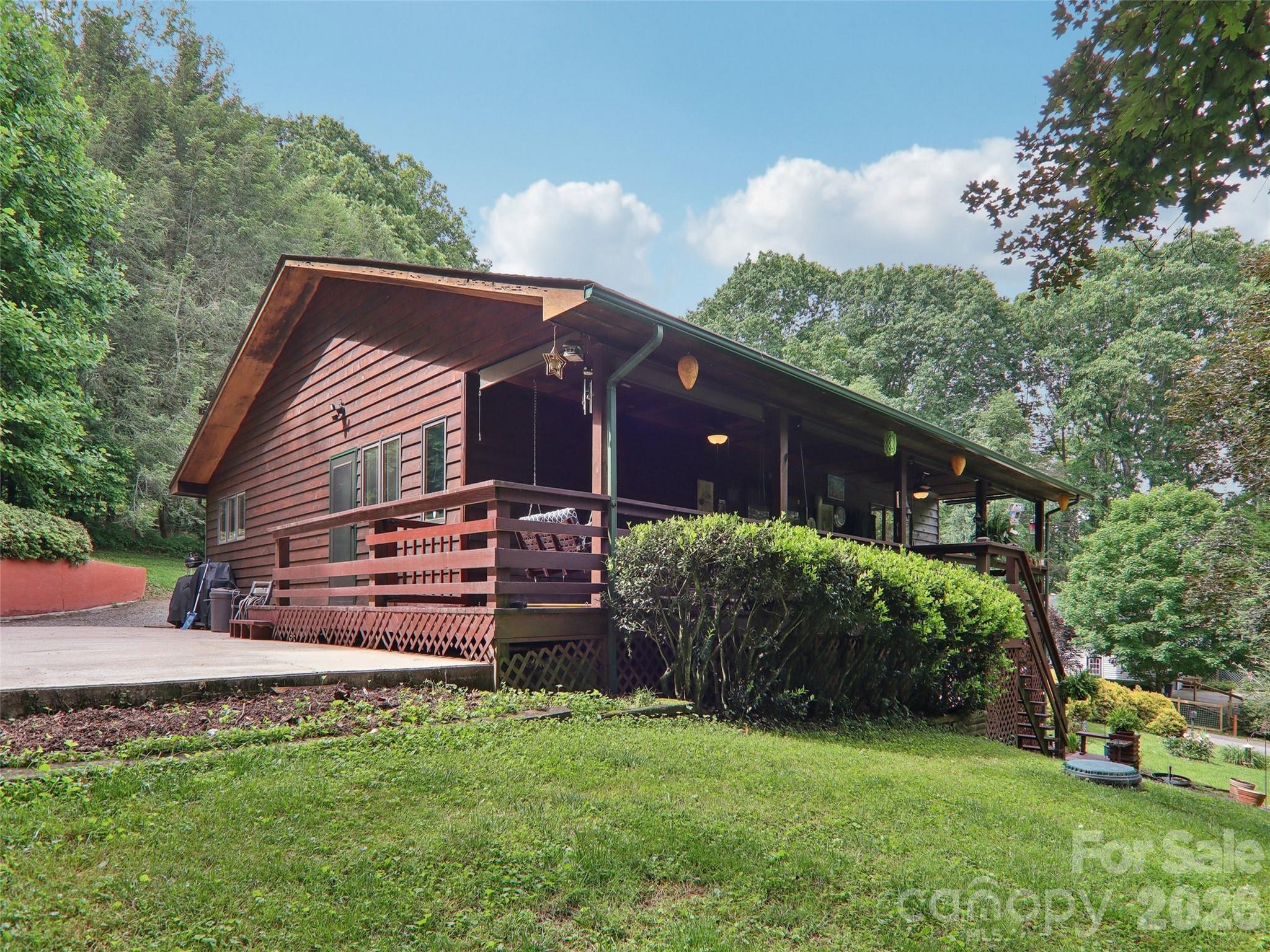 457 Shady Ridge Road — Waynesville