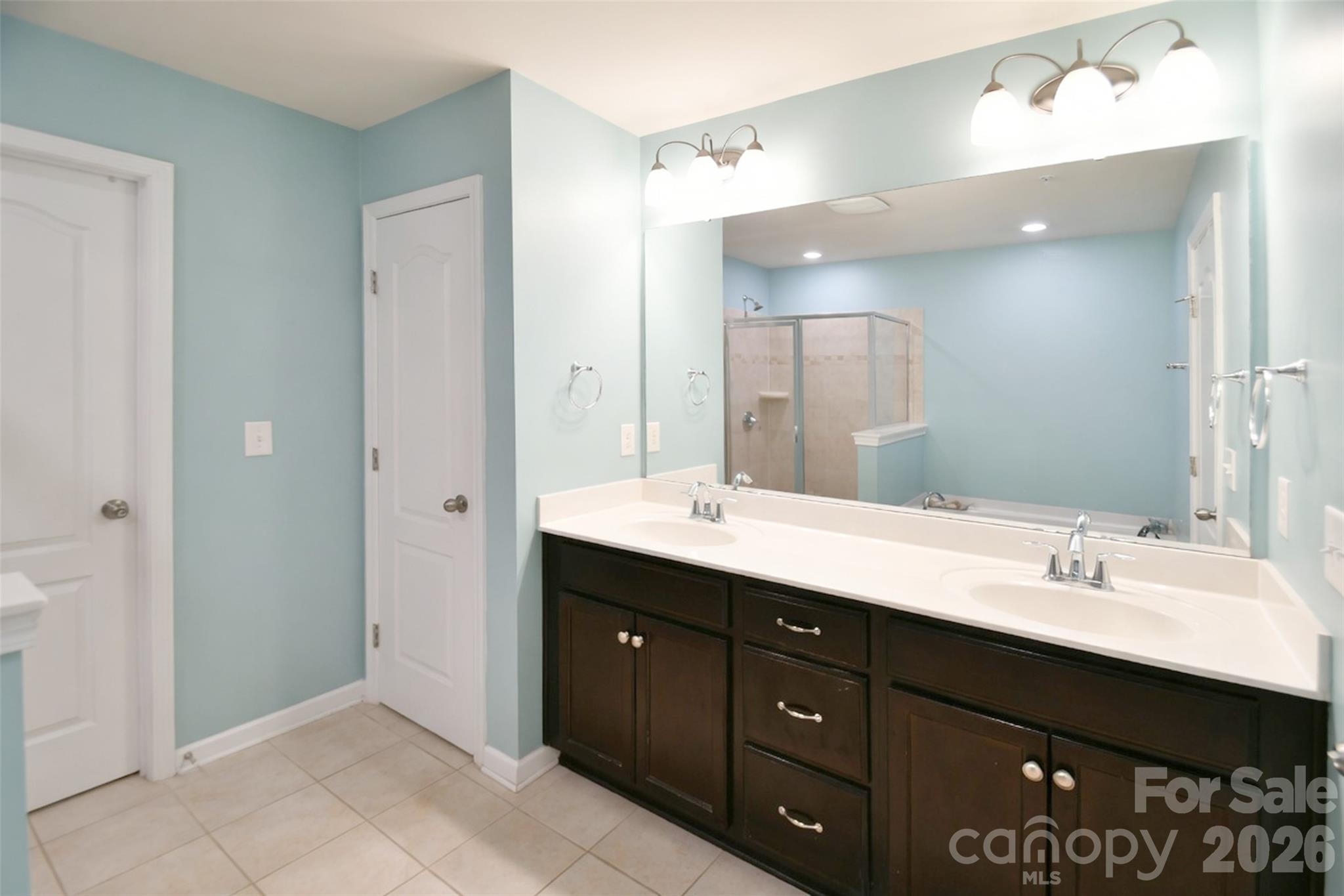 104 Burlingame Court #B — Mooresville
