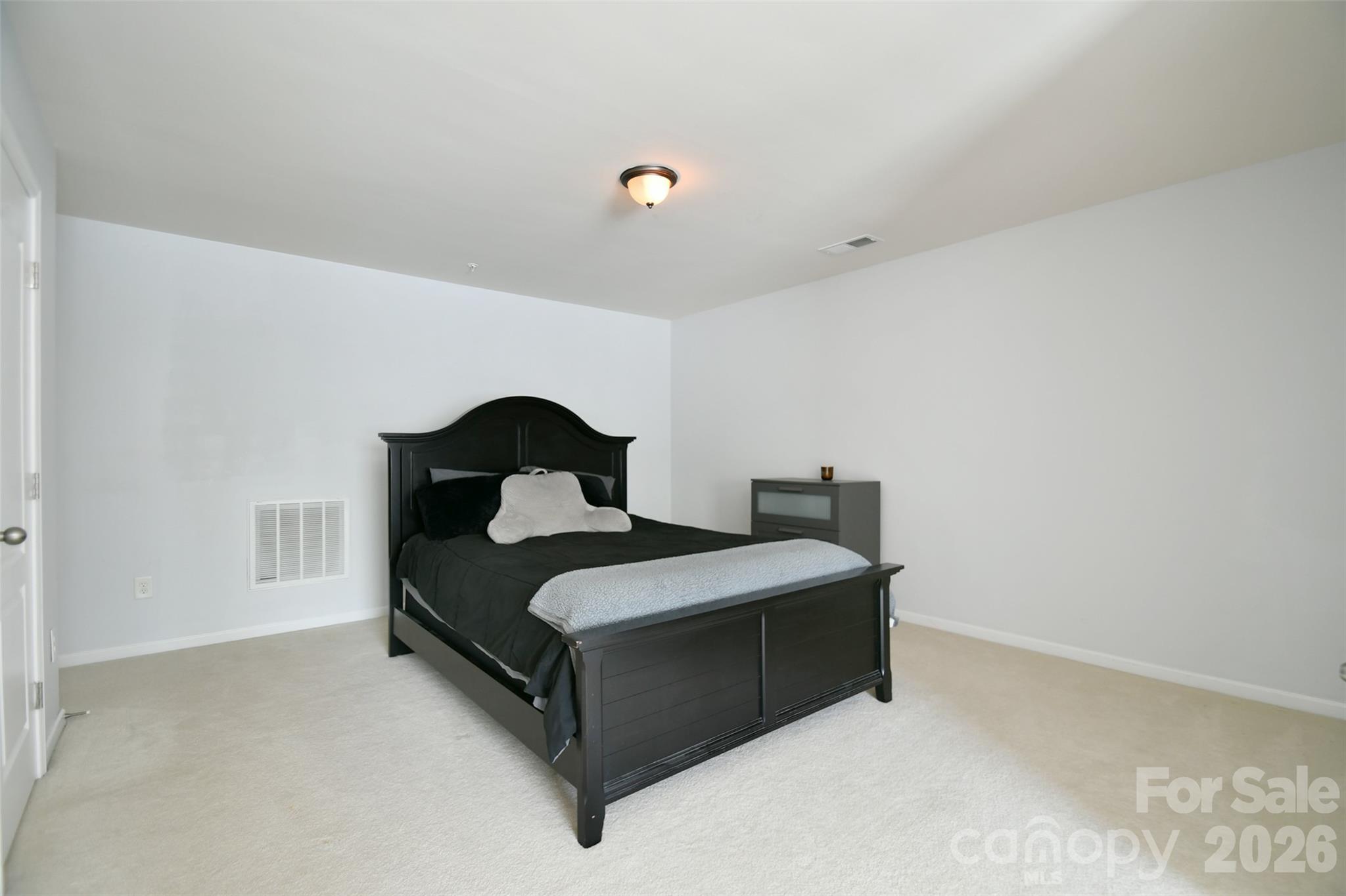 104 Burlingame Court #B — Mooresville