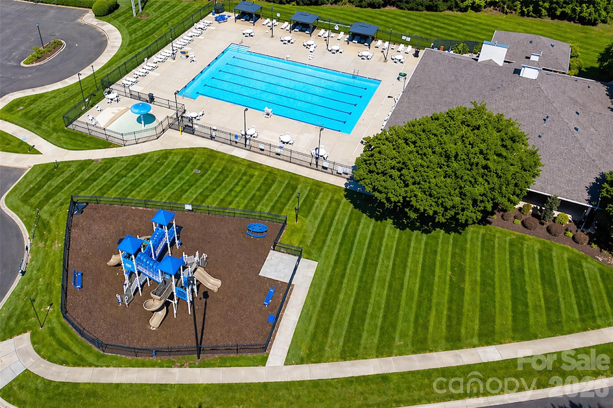 104 Burlingame Court #B — Mooresville