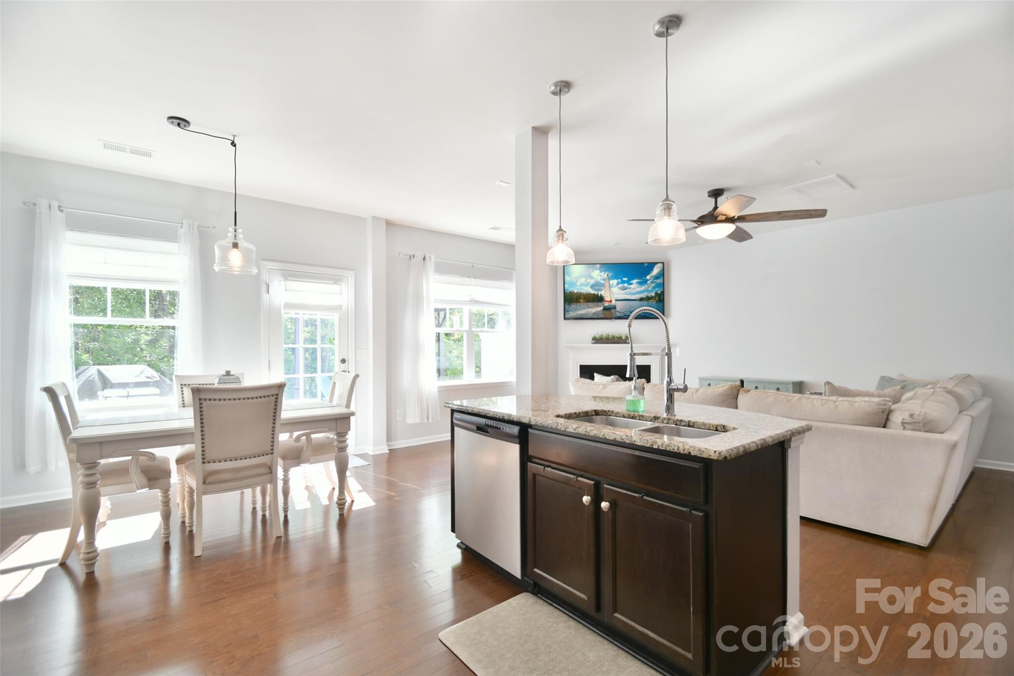 104 Burlingame Court #B — Mooresville