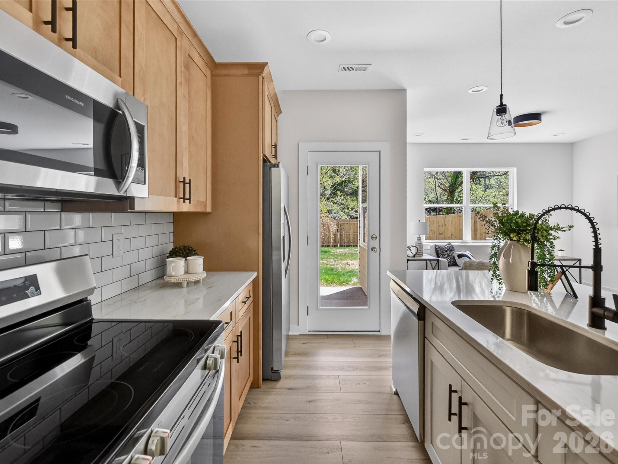 655 Stillgreen Lane — Charlotte