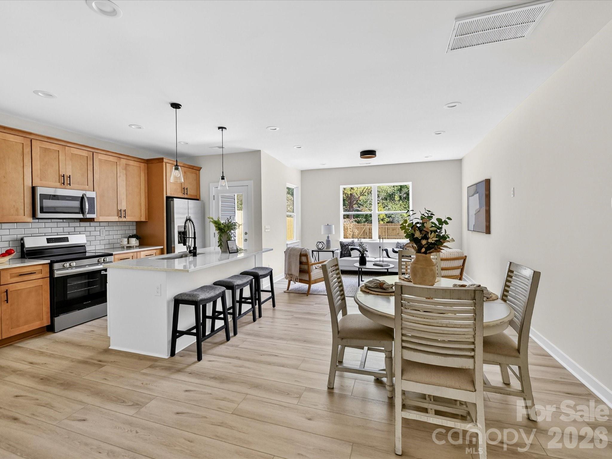655 Stillgreen Lane — Charlotte