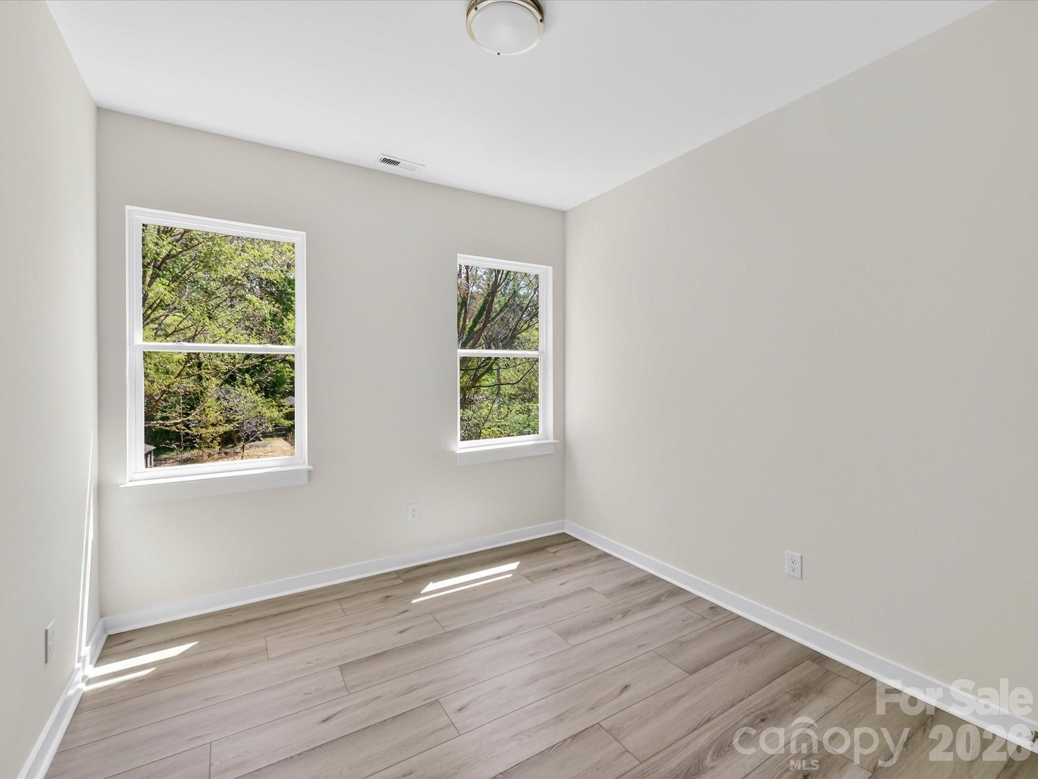 655 Stillgreen Lane — Charlotte