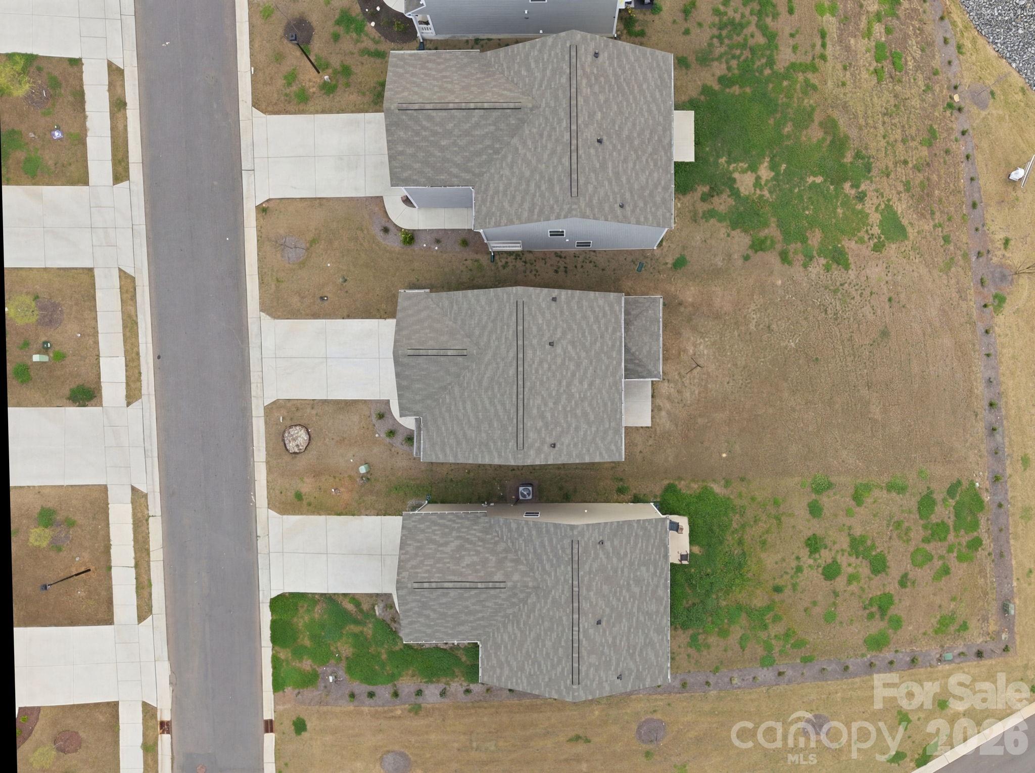 1006 20th Avenue Loop SE — Hickory