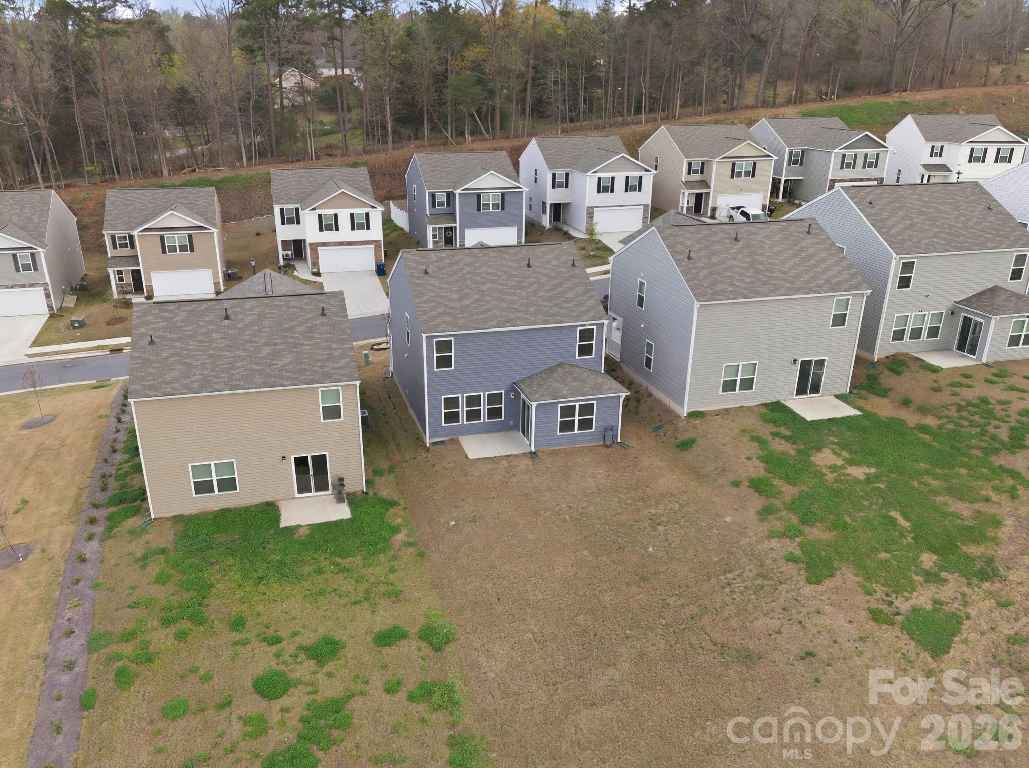 1006 20th Avenue Loop SE — Hickory