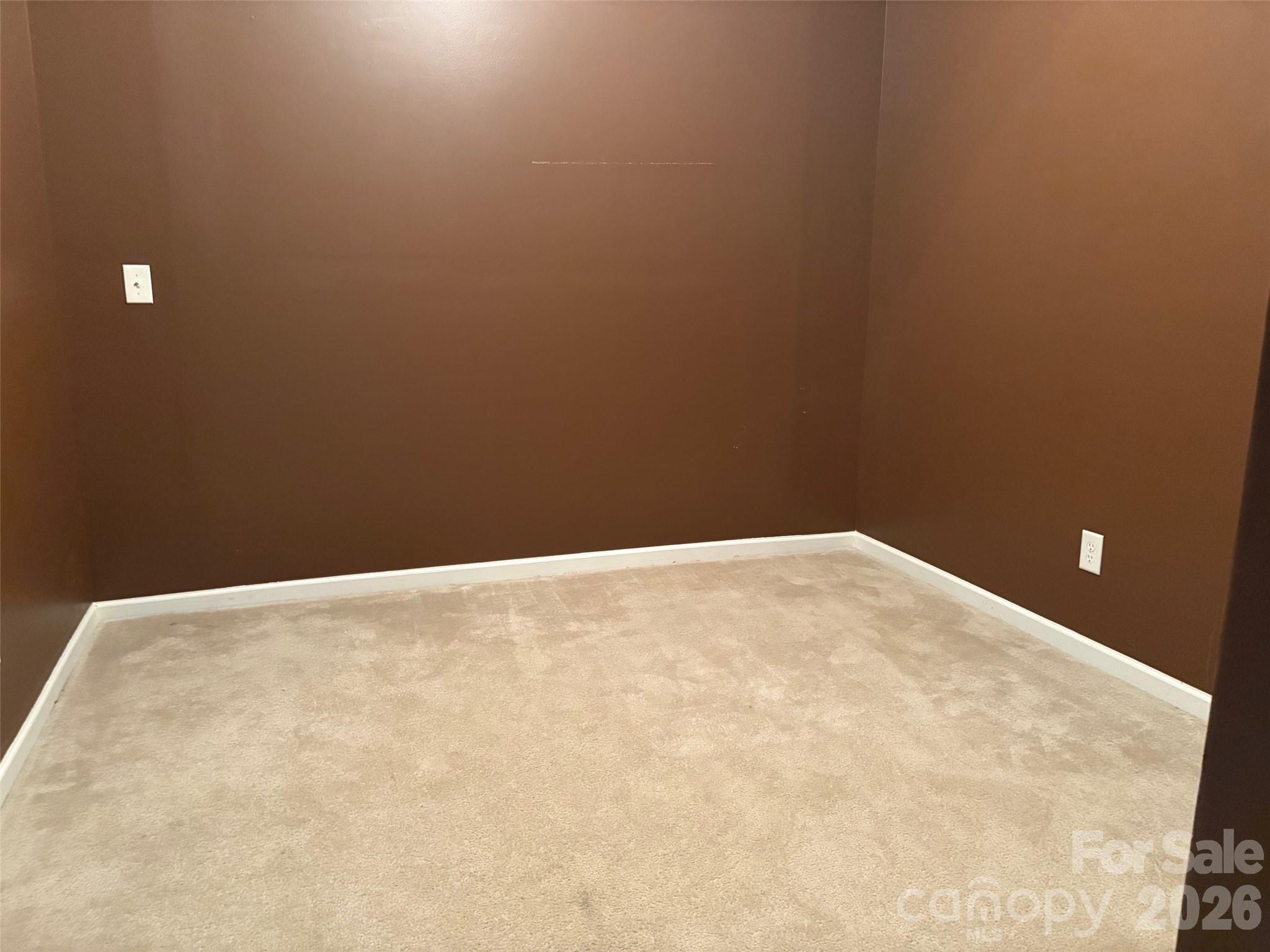 107 Autumn Frost Avenue — Statesville