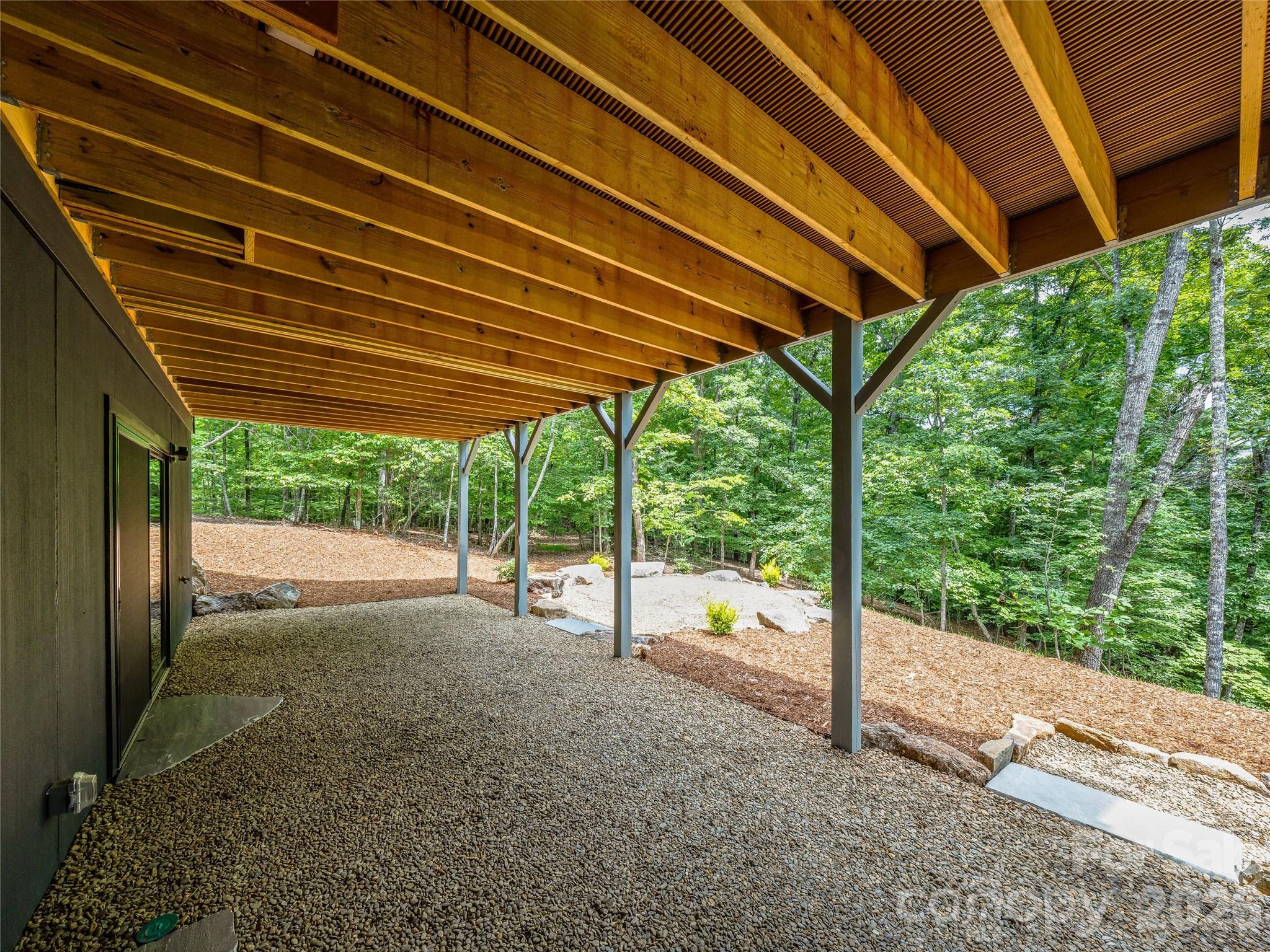 1180 West Lake Road — Marion