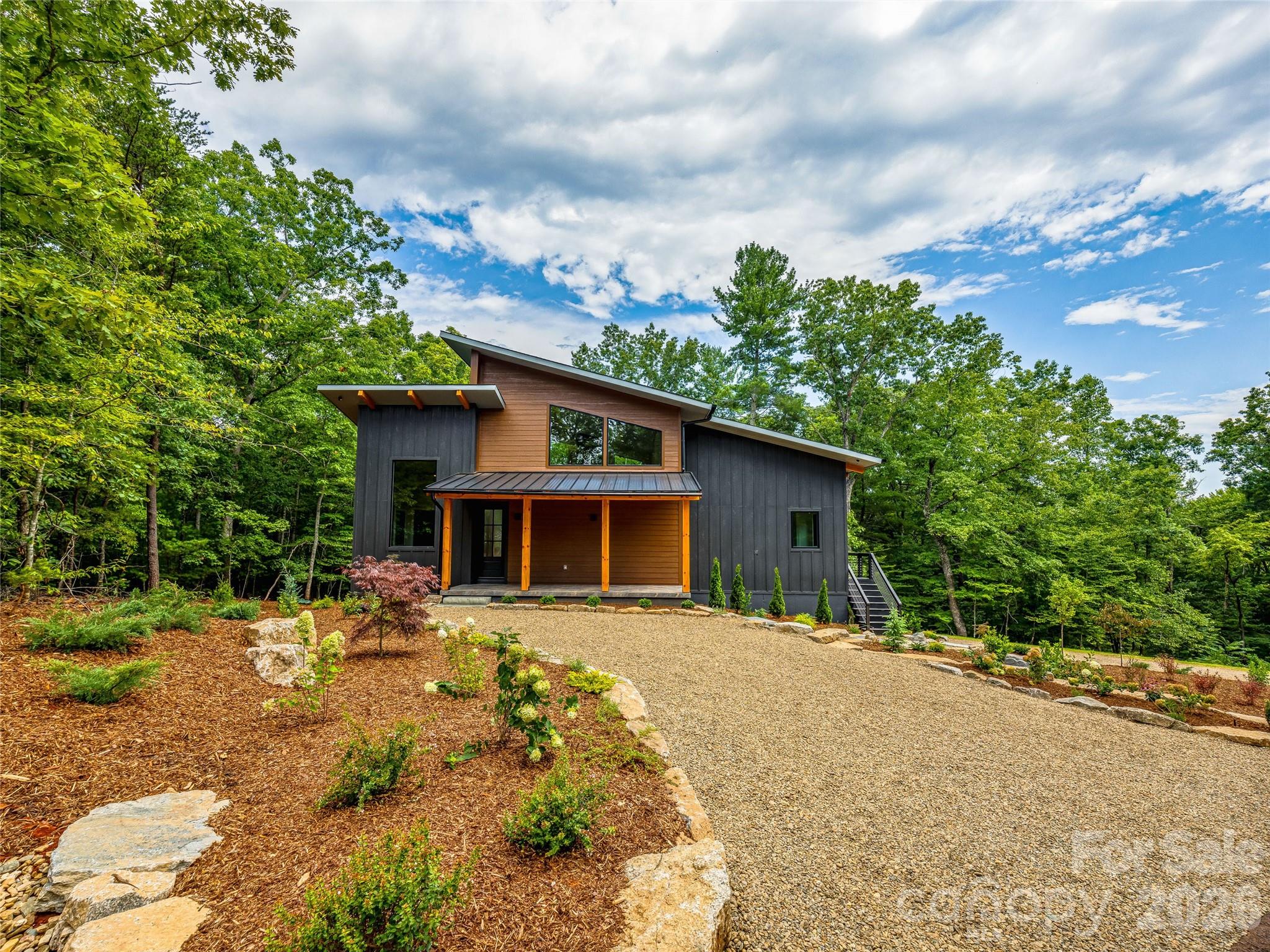1180 West Lake Road — Marion