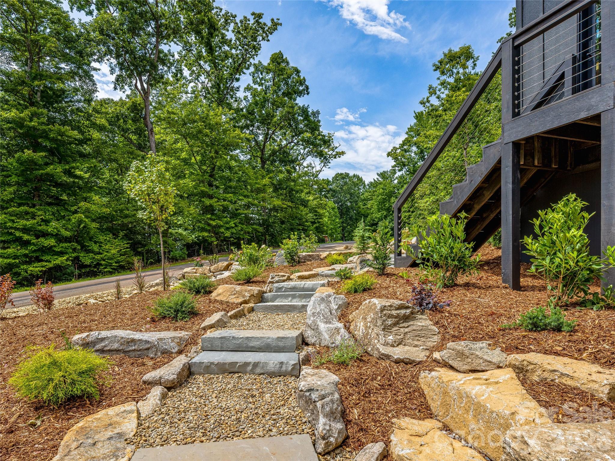 1180 West Lake Road — Marion