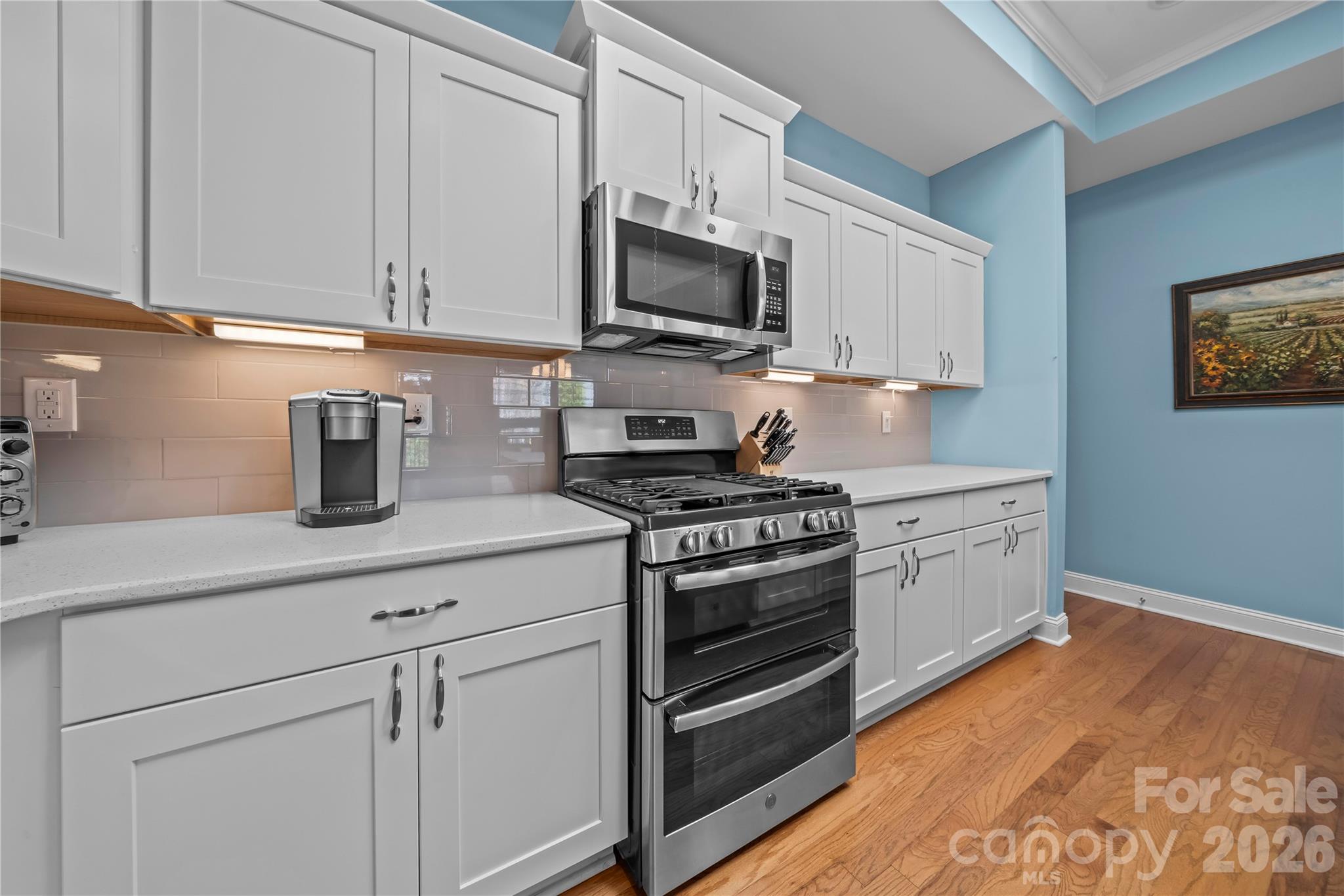 8020 Parknoll Drive — Huntersville