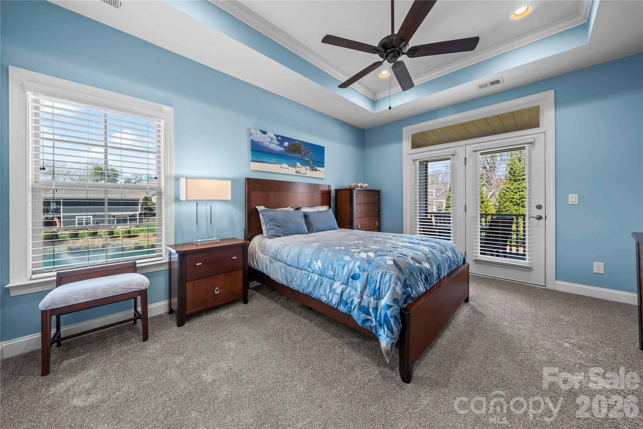 8020 Parknoll Drive — Huntersville