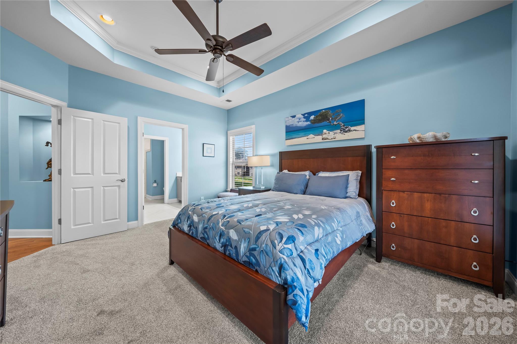 8020 Parknoll Drive — Huntersville