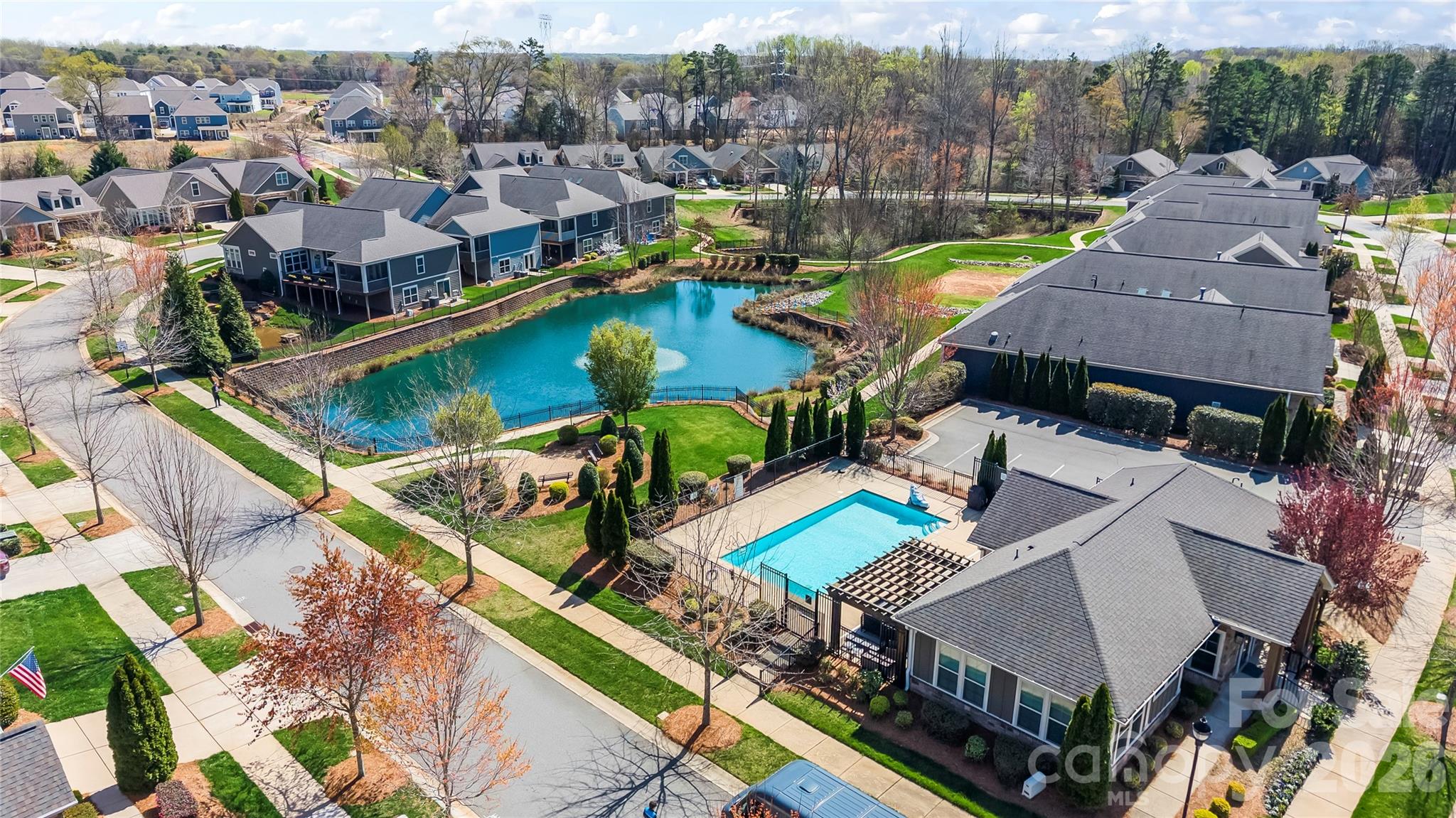 8020 Parknoll Drive — Huntersville