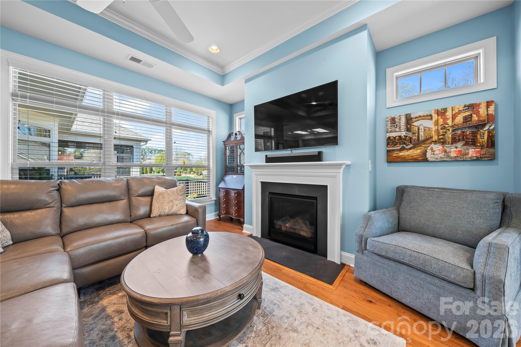 8020 Parknoll Drive — Huntersville