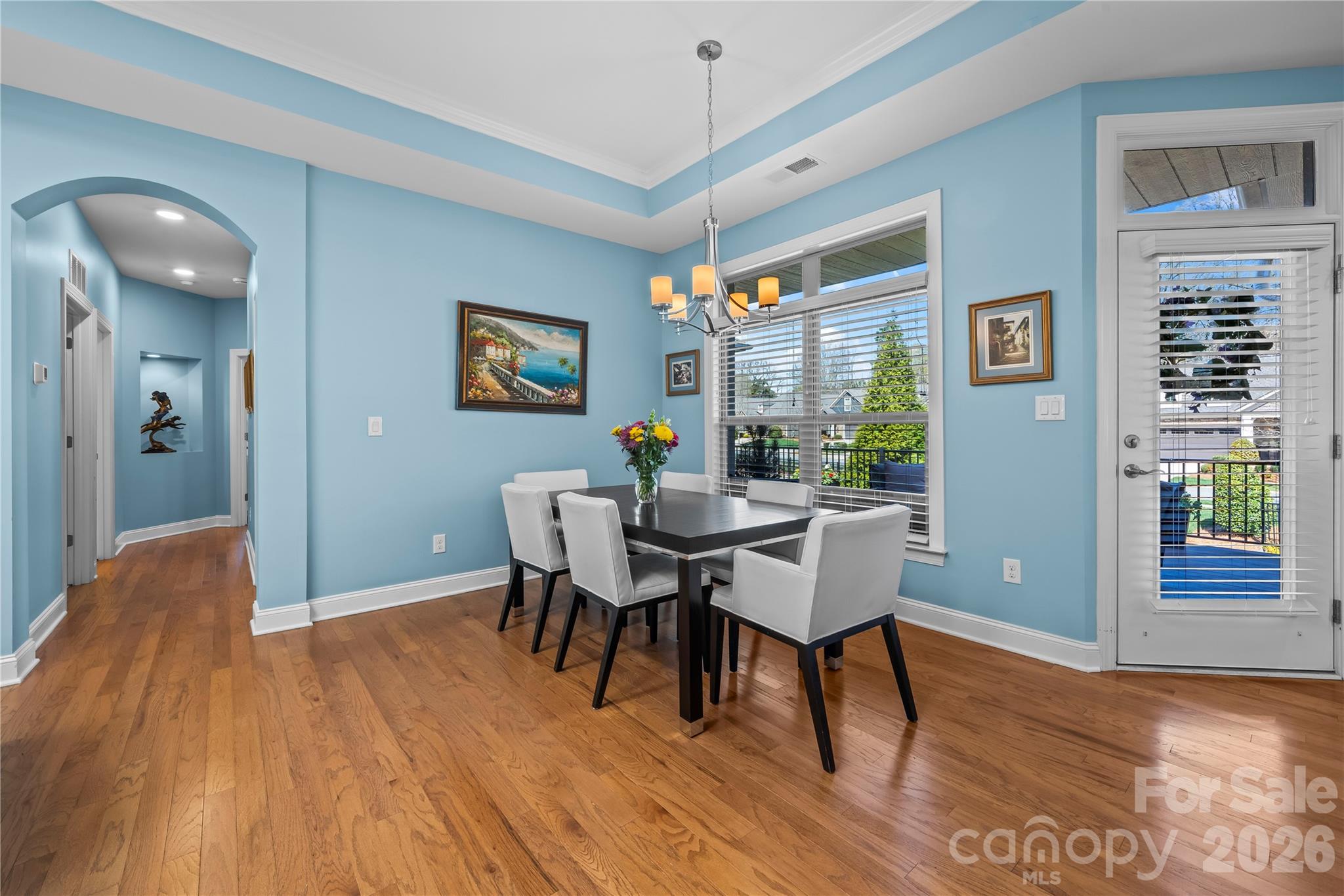 8020 Parknoll Drive — Huntersville