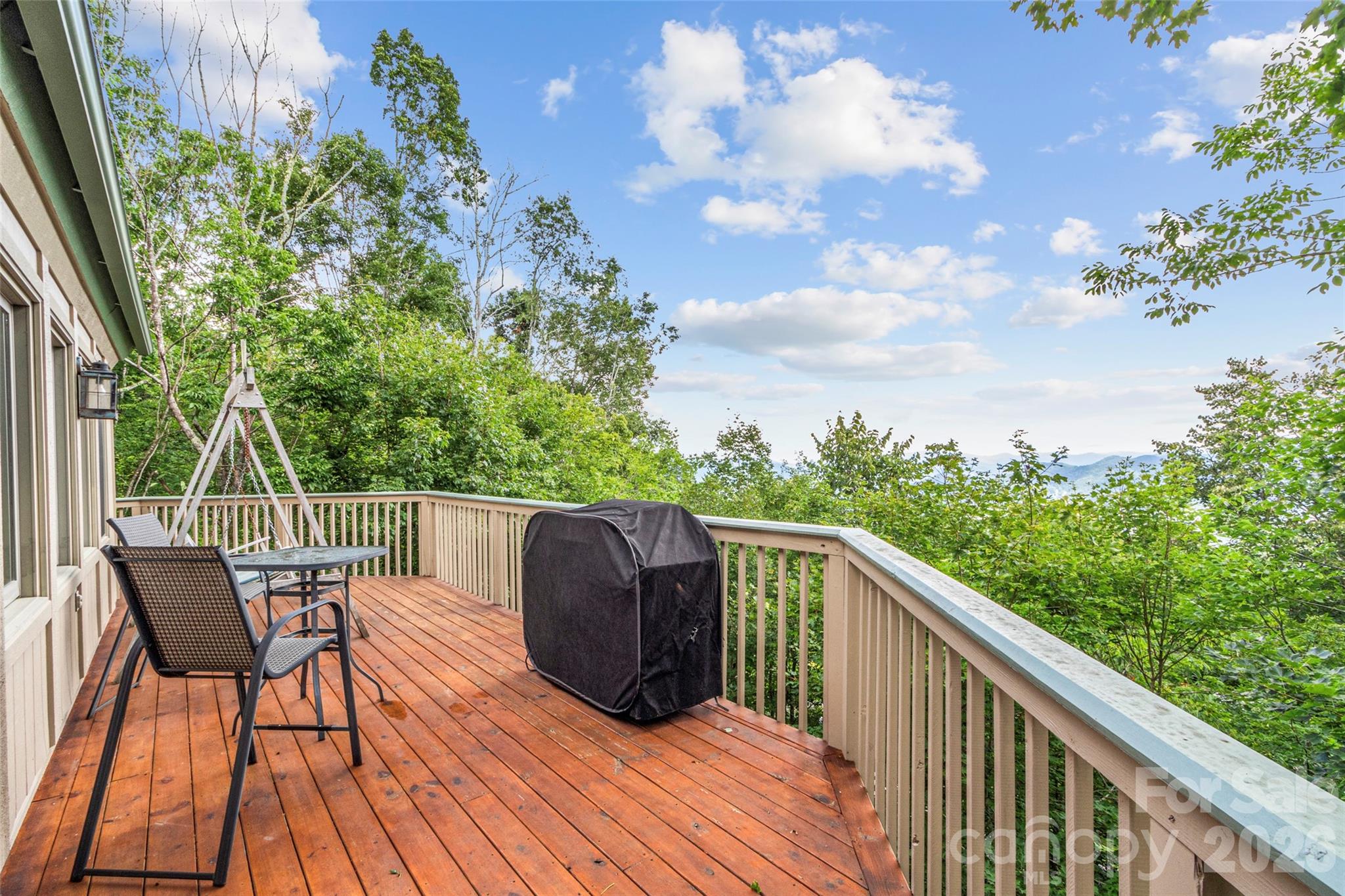 21 Ivy Ridge Road — Burnsville