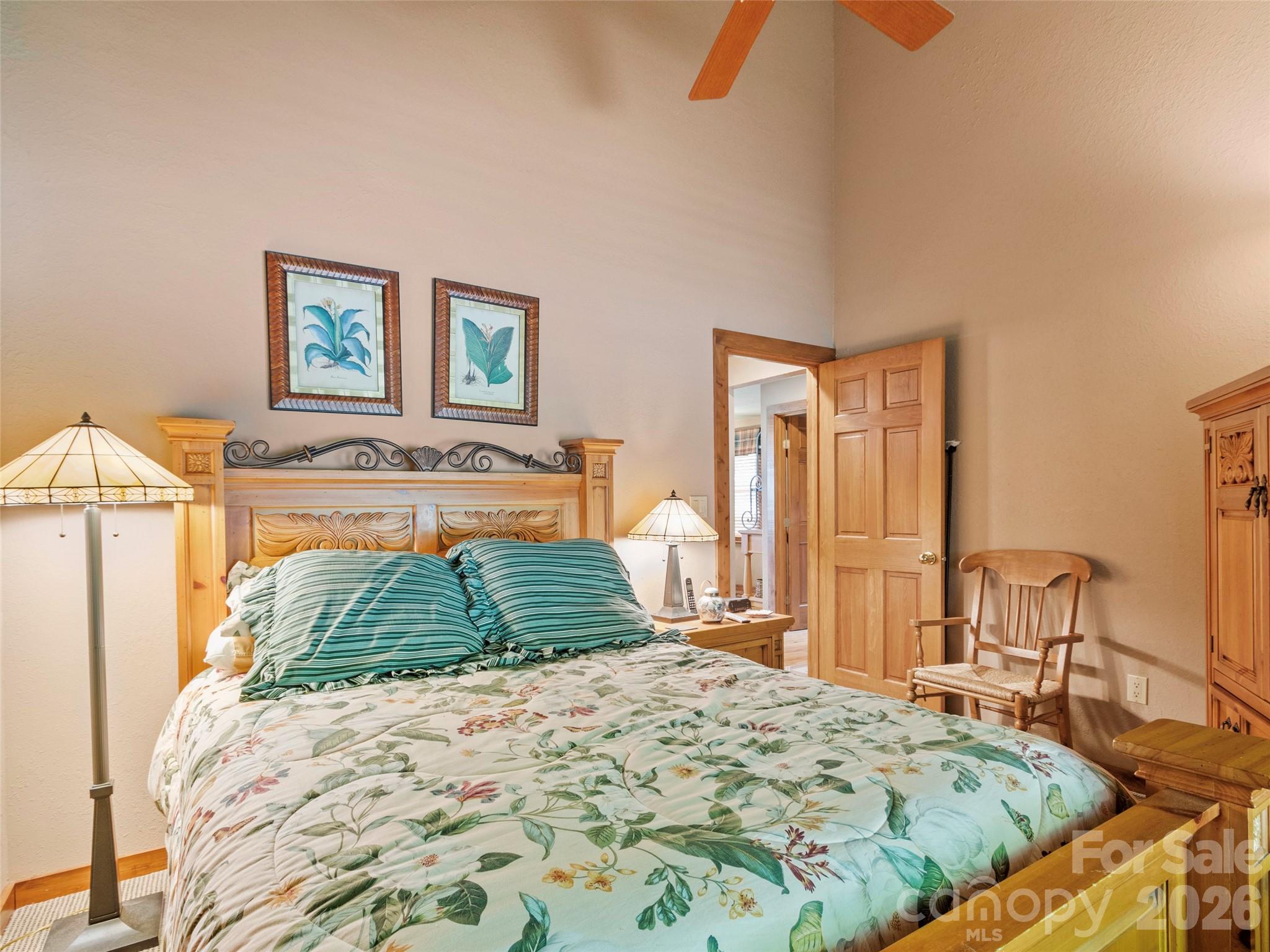 21 Ivy Ridge Road — Burnsville