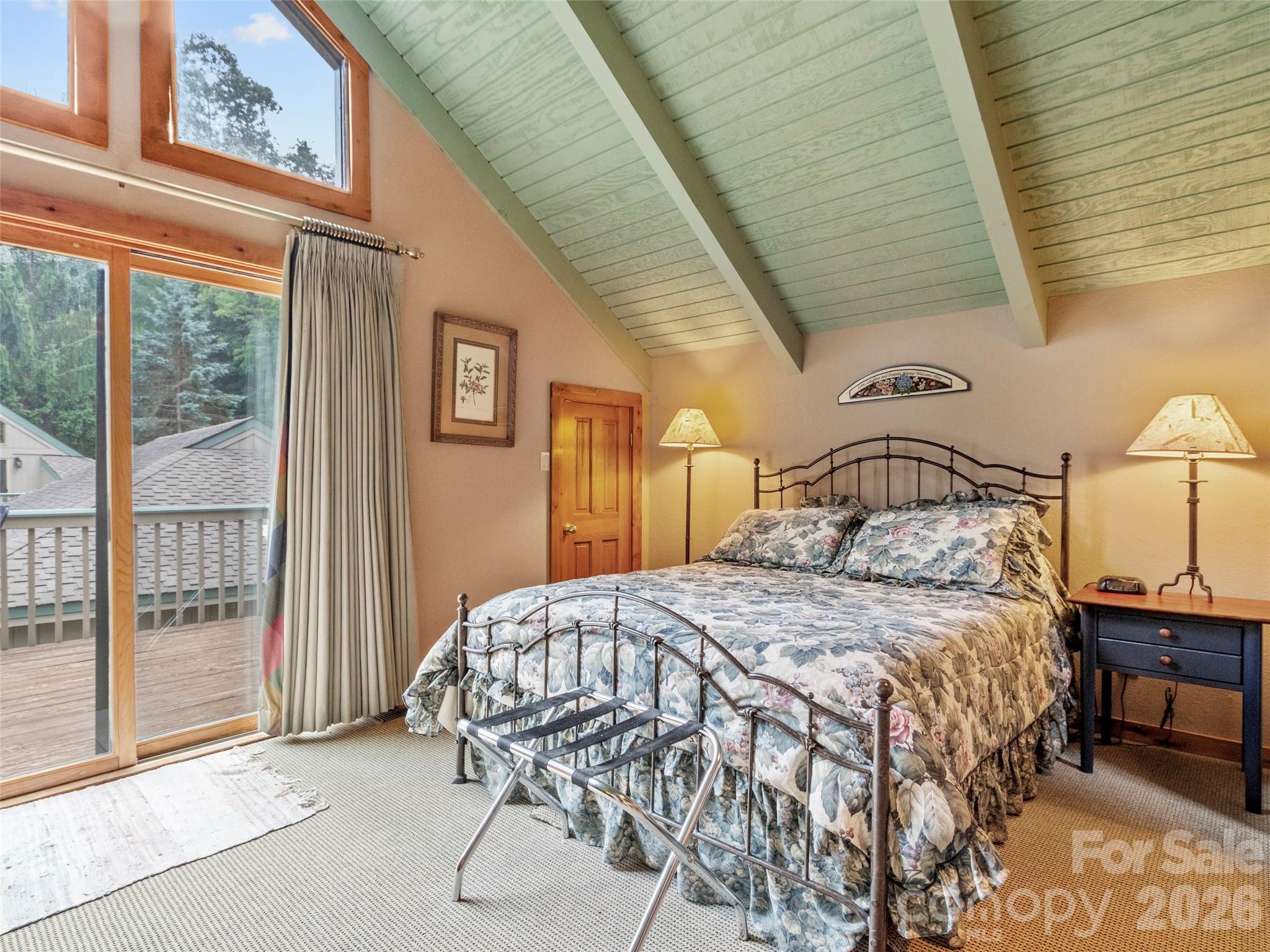 21 Ivy Ridge Road — Burnsville
