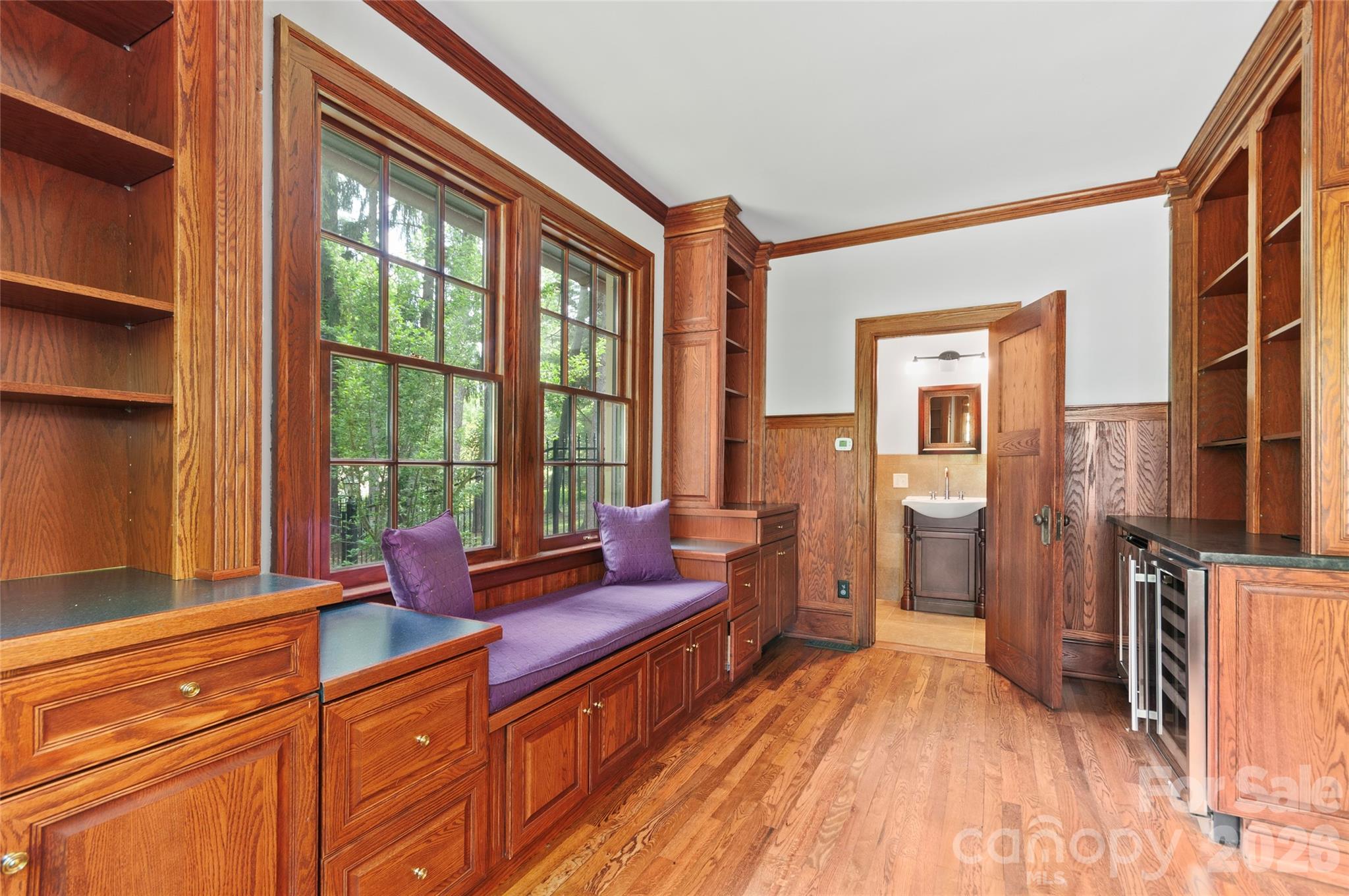 30 Cedarcliff Road — Asheville