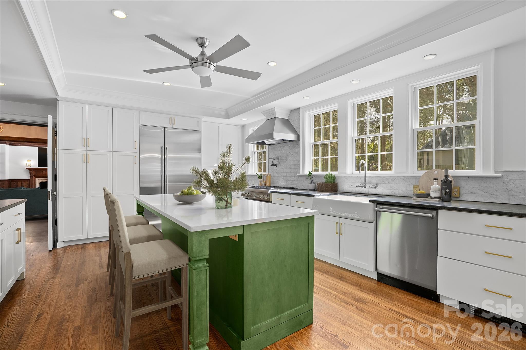 30 Cedarcliff Road — Asheville