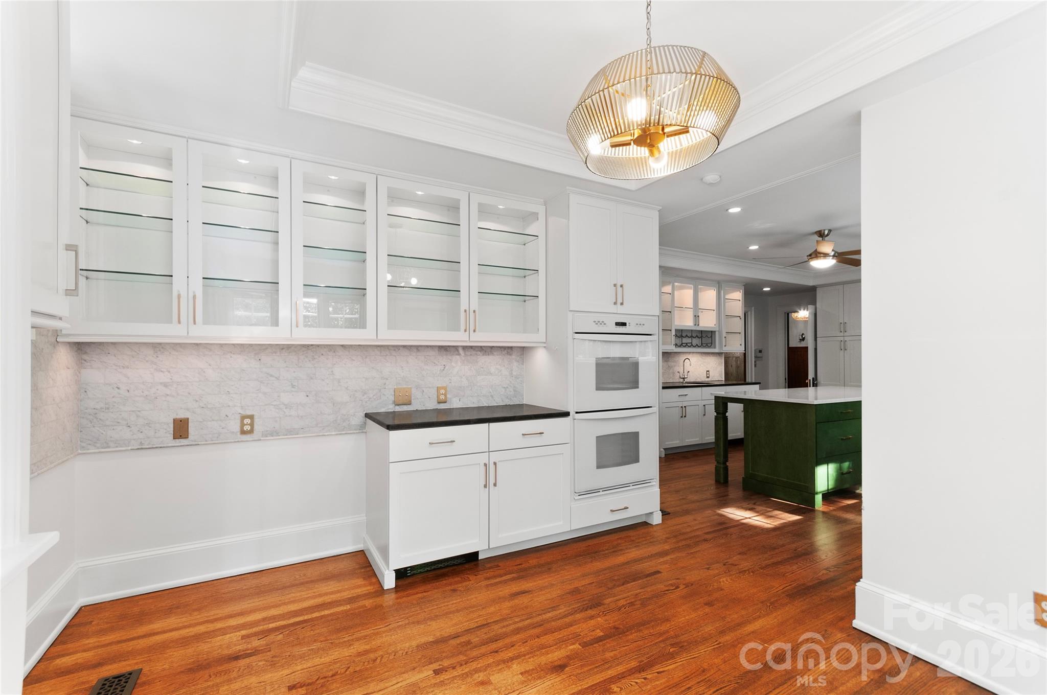 30 Cedarcliff Road — Asheville