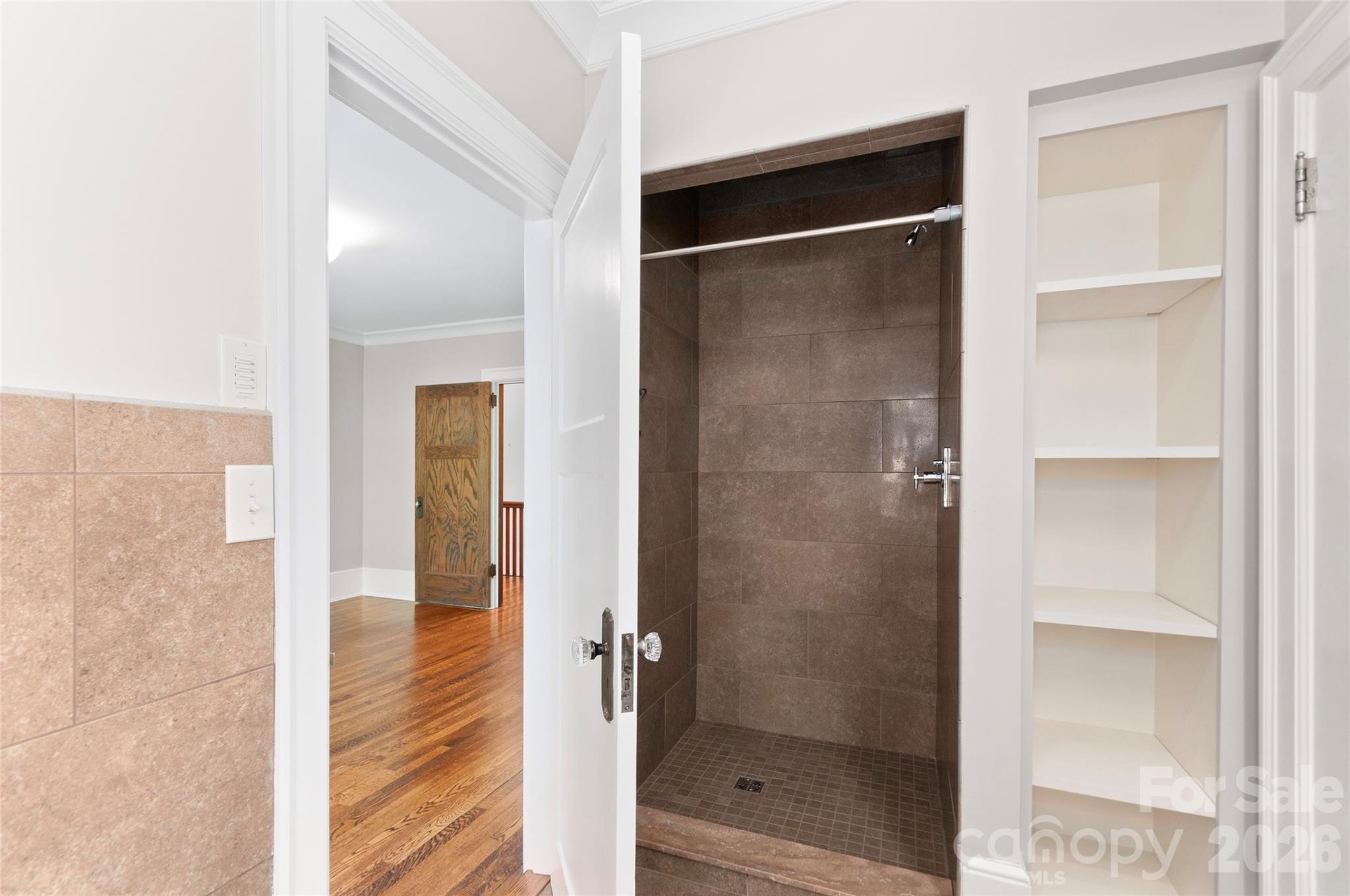 30 Cedarcliff Road — Asheville