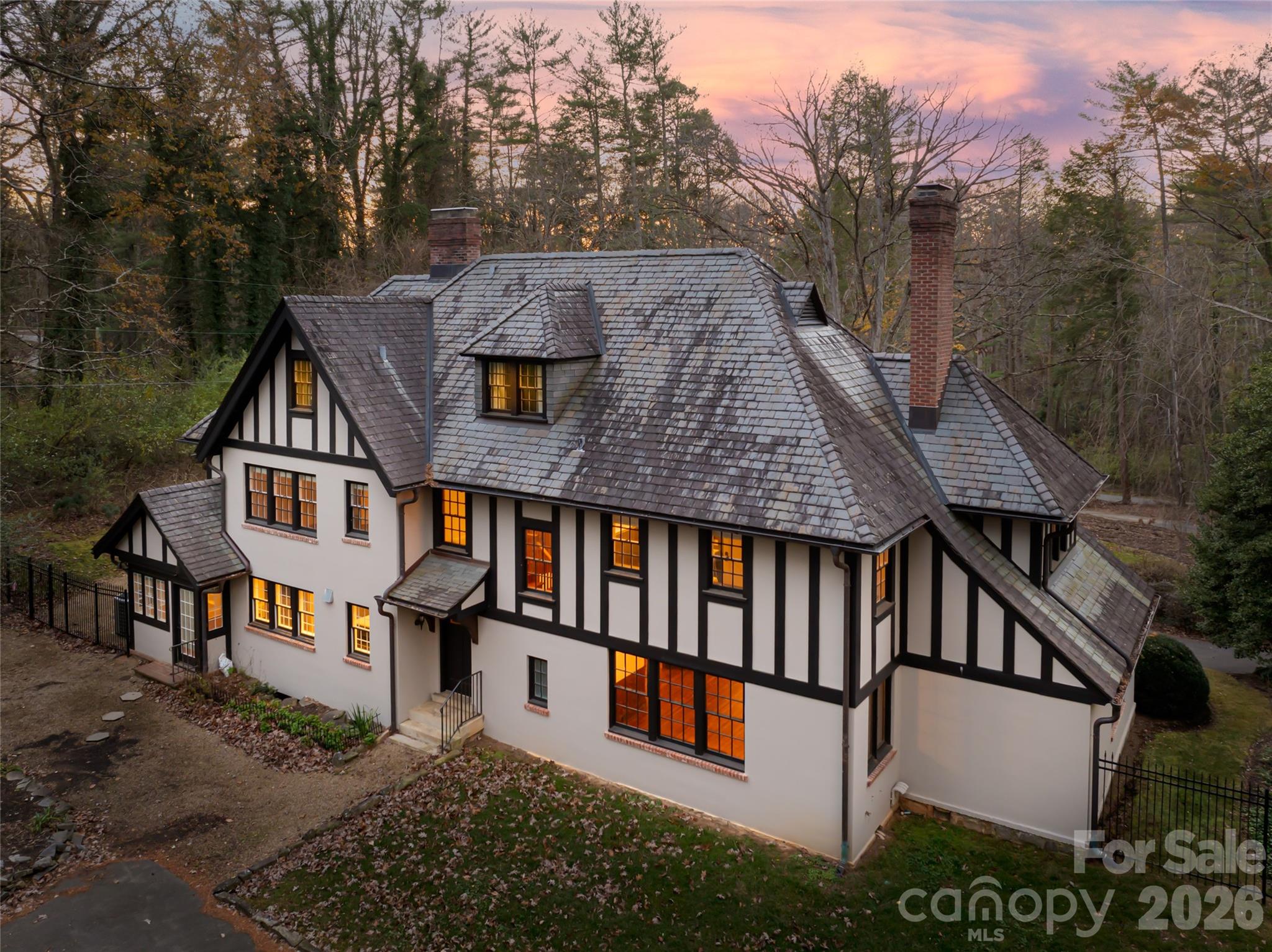 30 Cedarcliff Road — Asheville