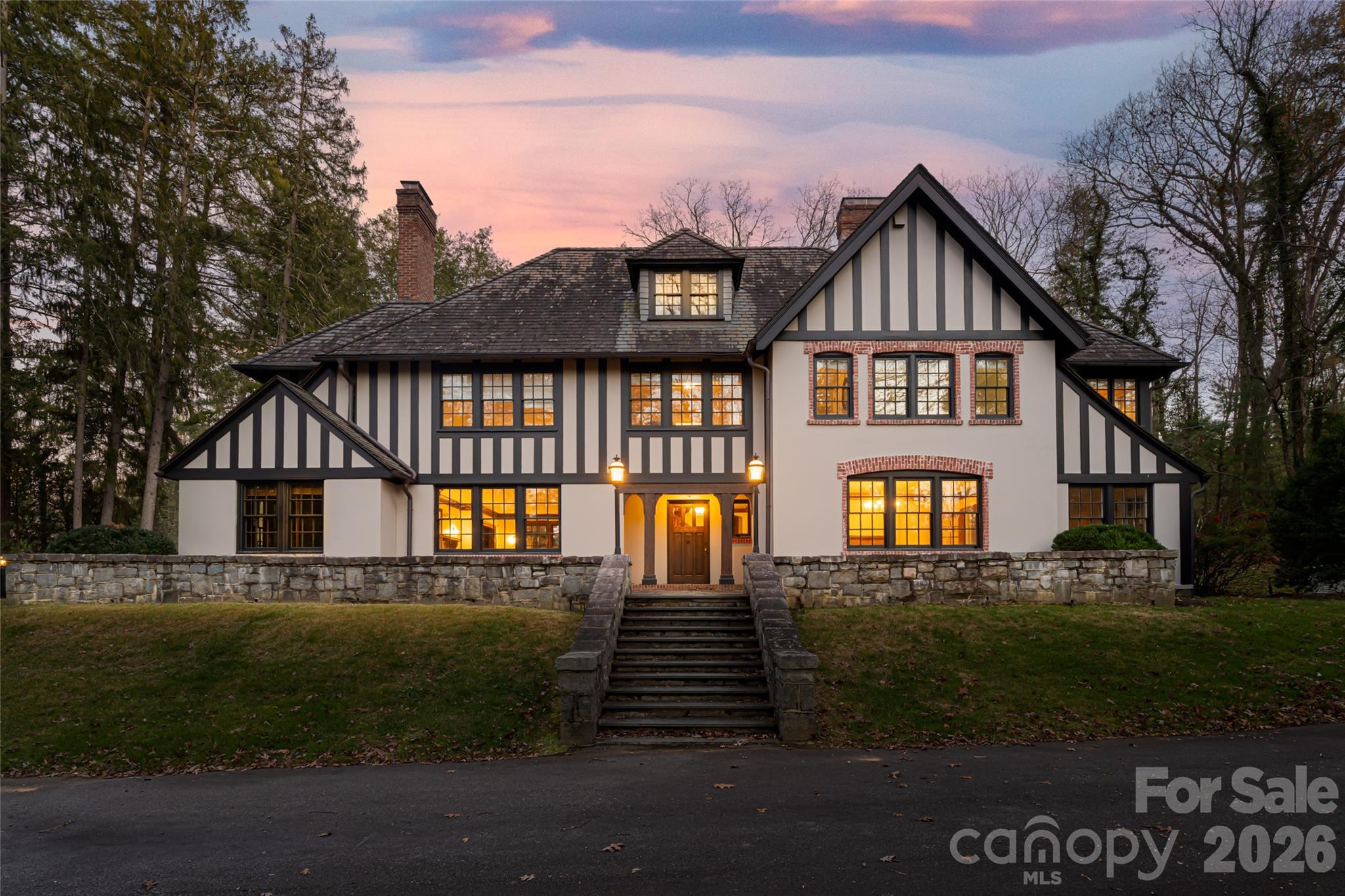30 Cedarcliff Road — Asheville